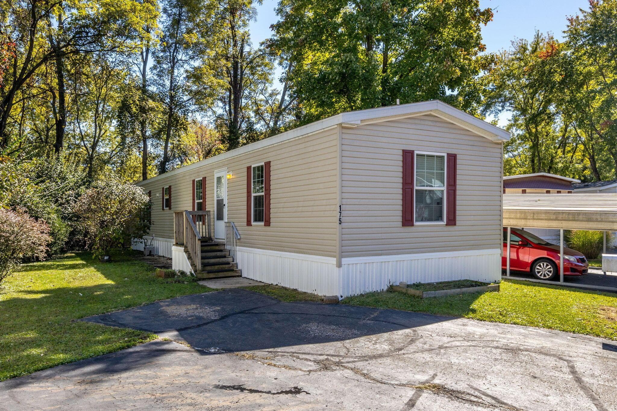 175 Lawrence Lane — photo 1 of 28