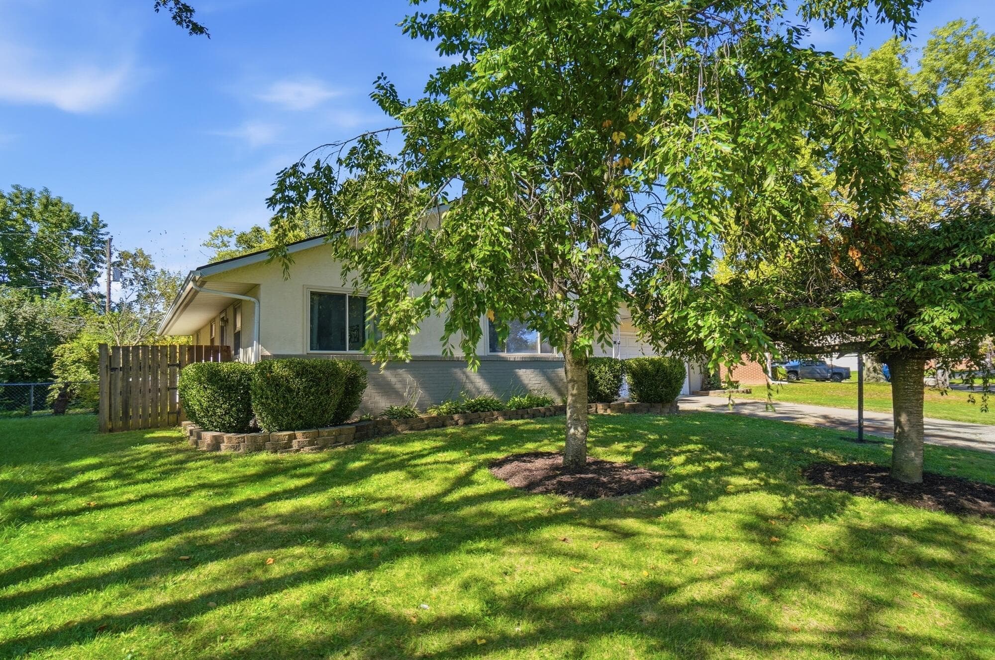 1349 Bellflower Avenue