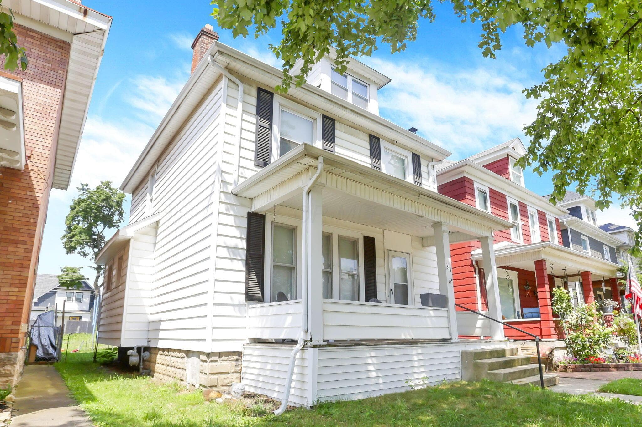 53 Warren Avenue — photo 1 of 22