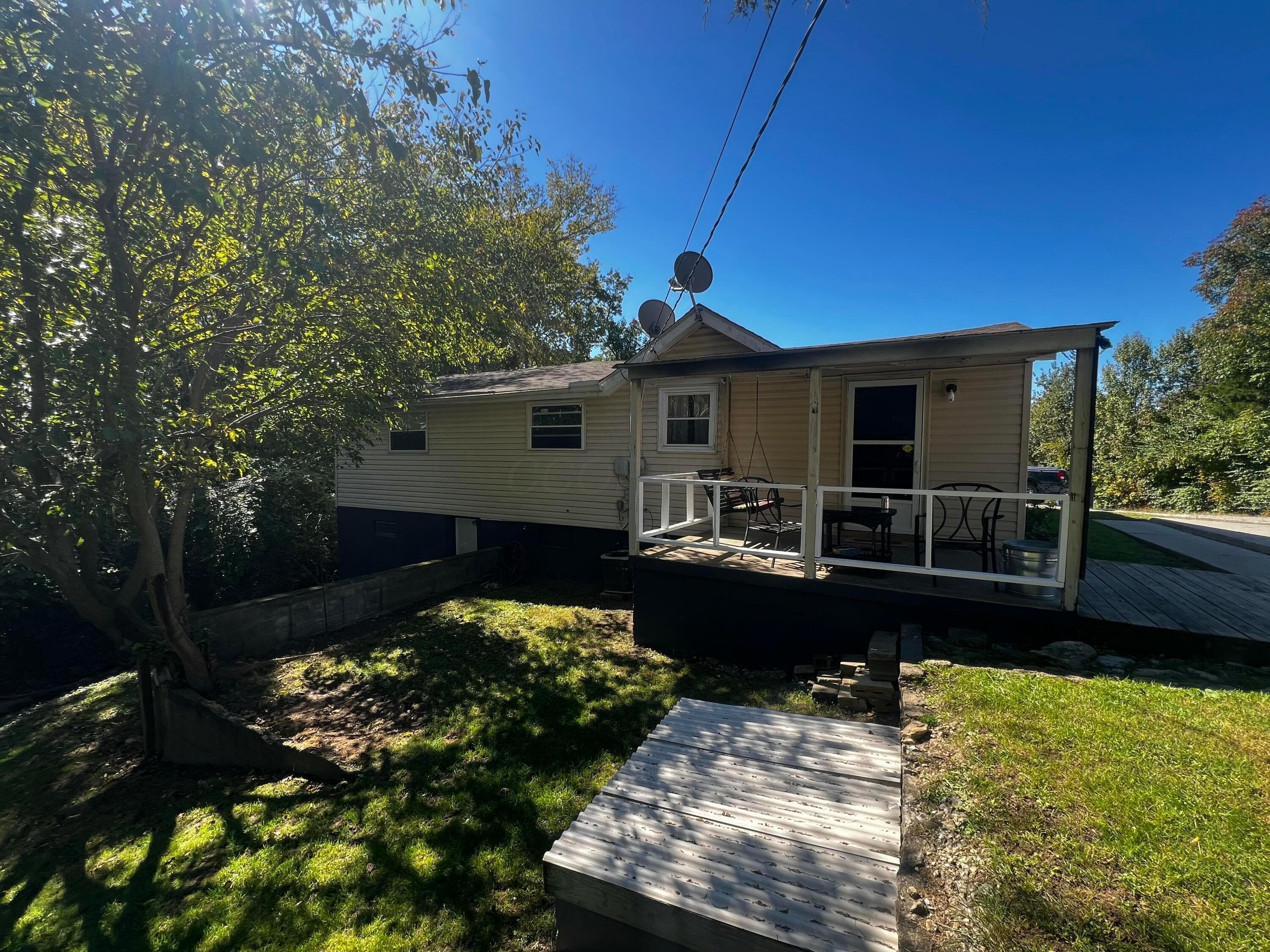 7087 Iris Drive — photo 1 of 40