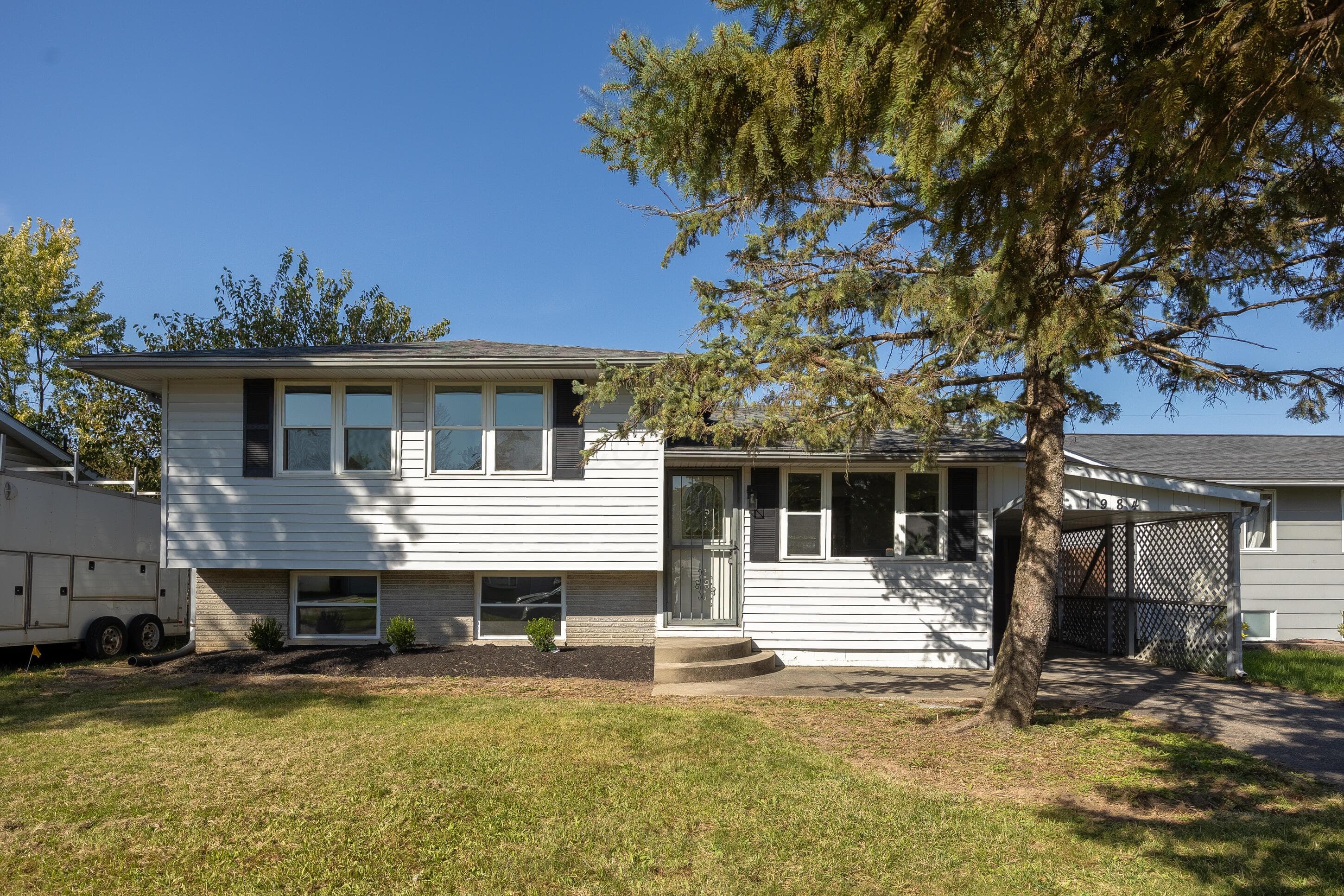 1984 Brimfield Court