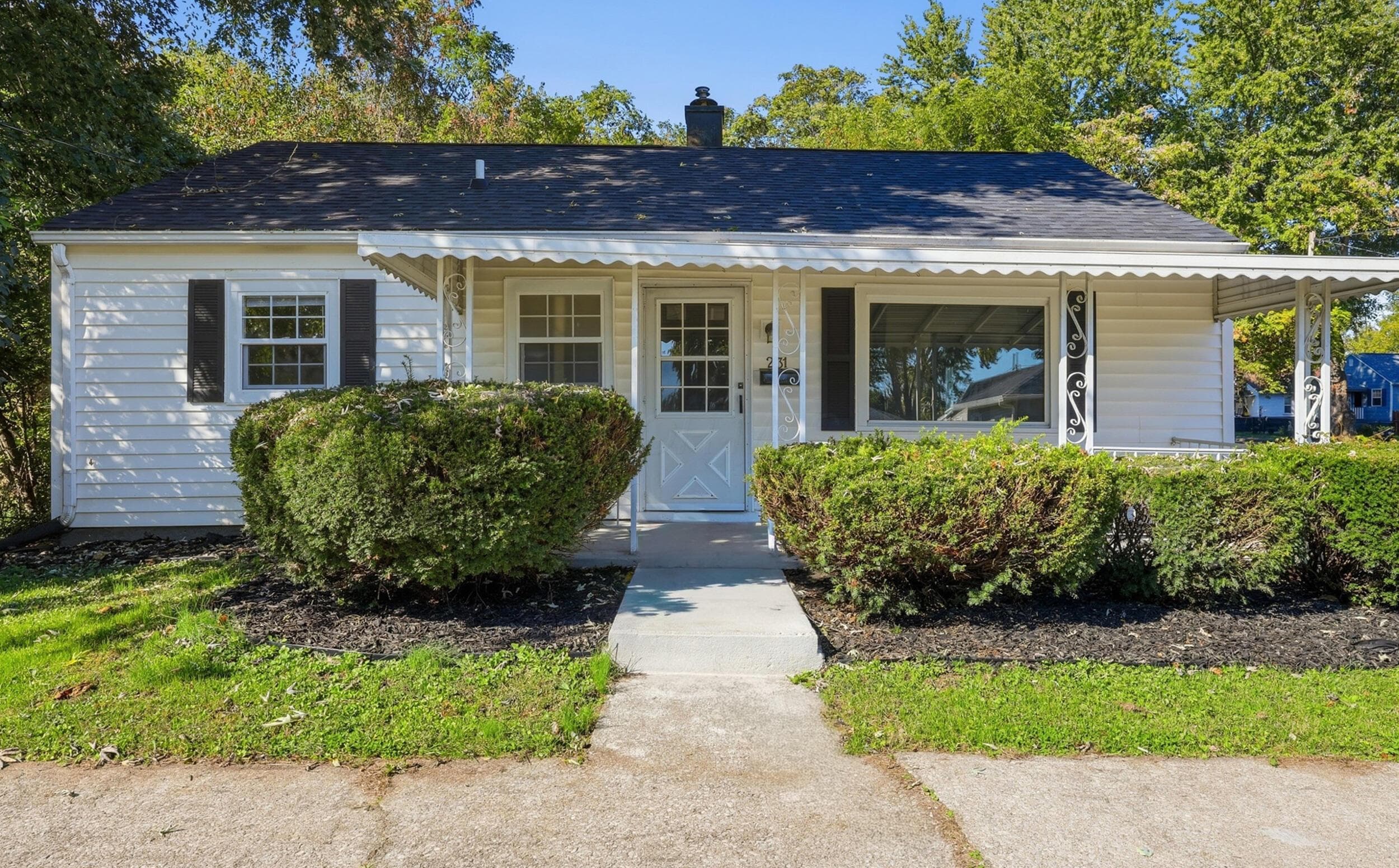 231 George Street — photo 1 of 24