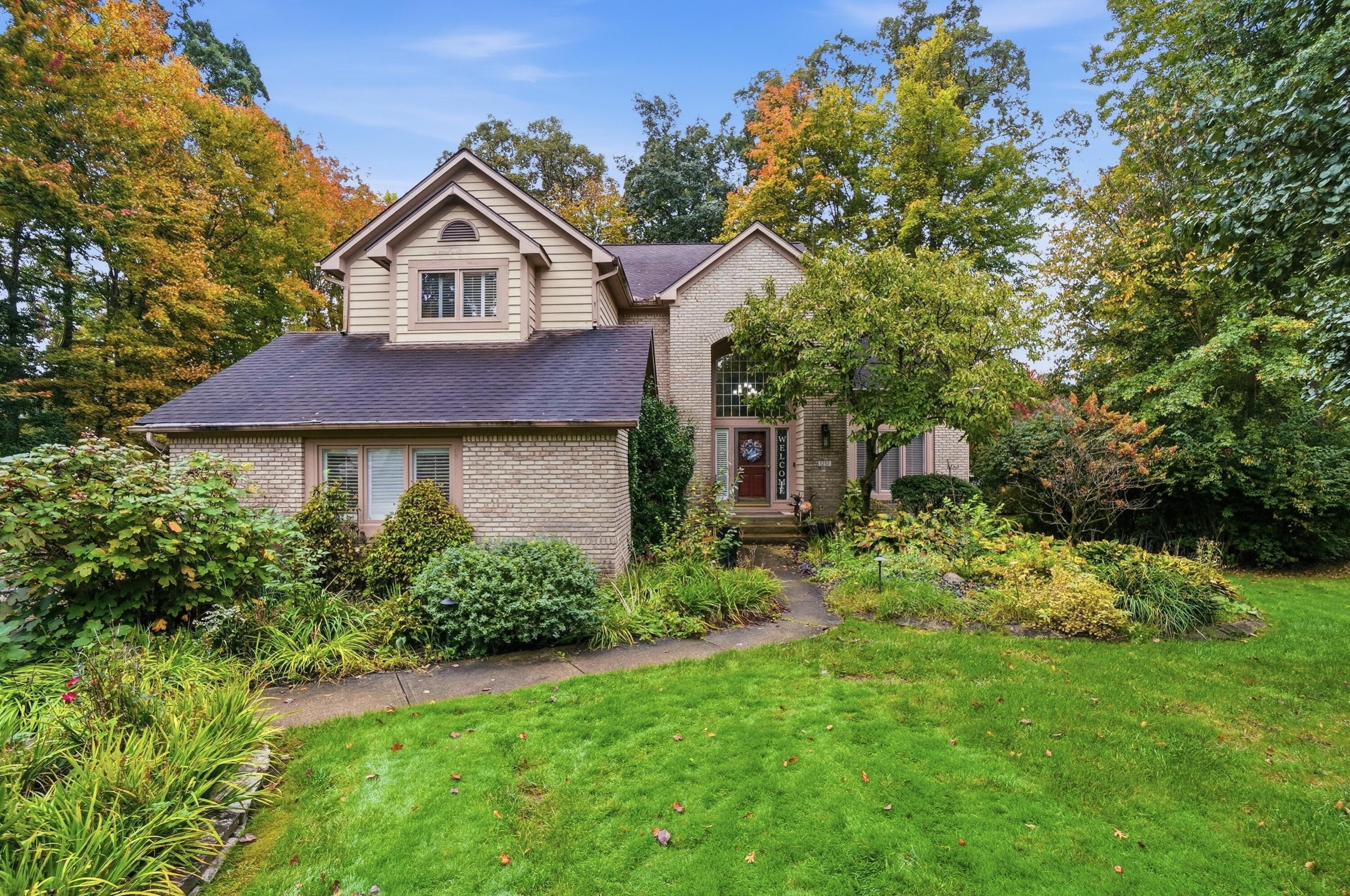 1237 Whispering Meadow Court