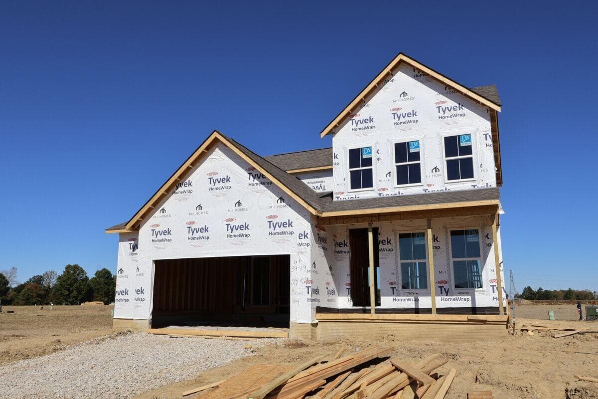 2759 Brian Way — photo 1 of 16