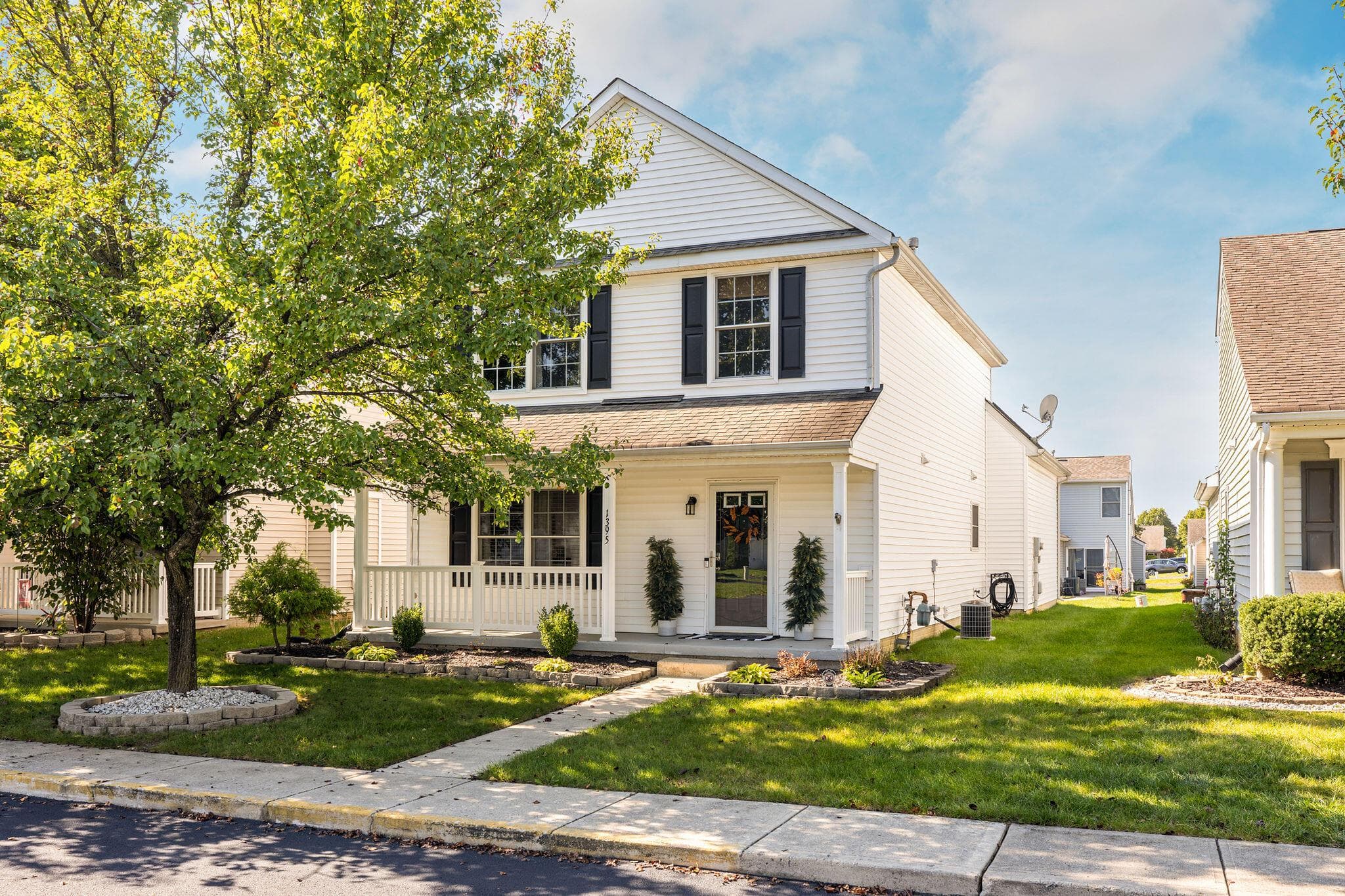 1395 Geranium Drive — photo 1 of 33