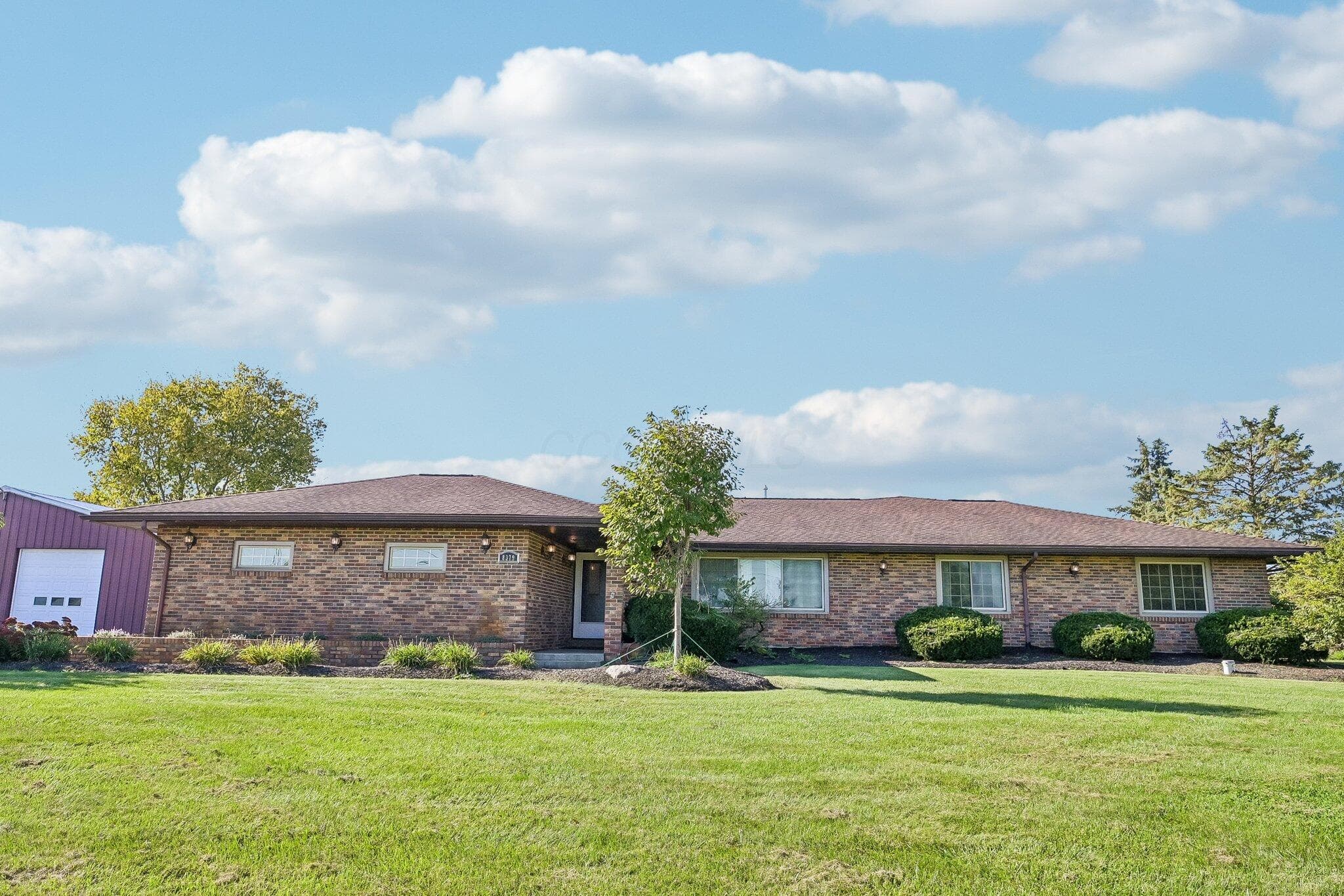 8379 London Groveport Road