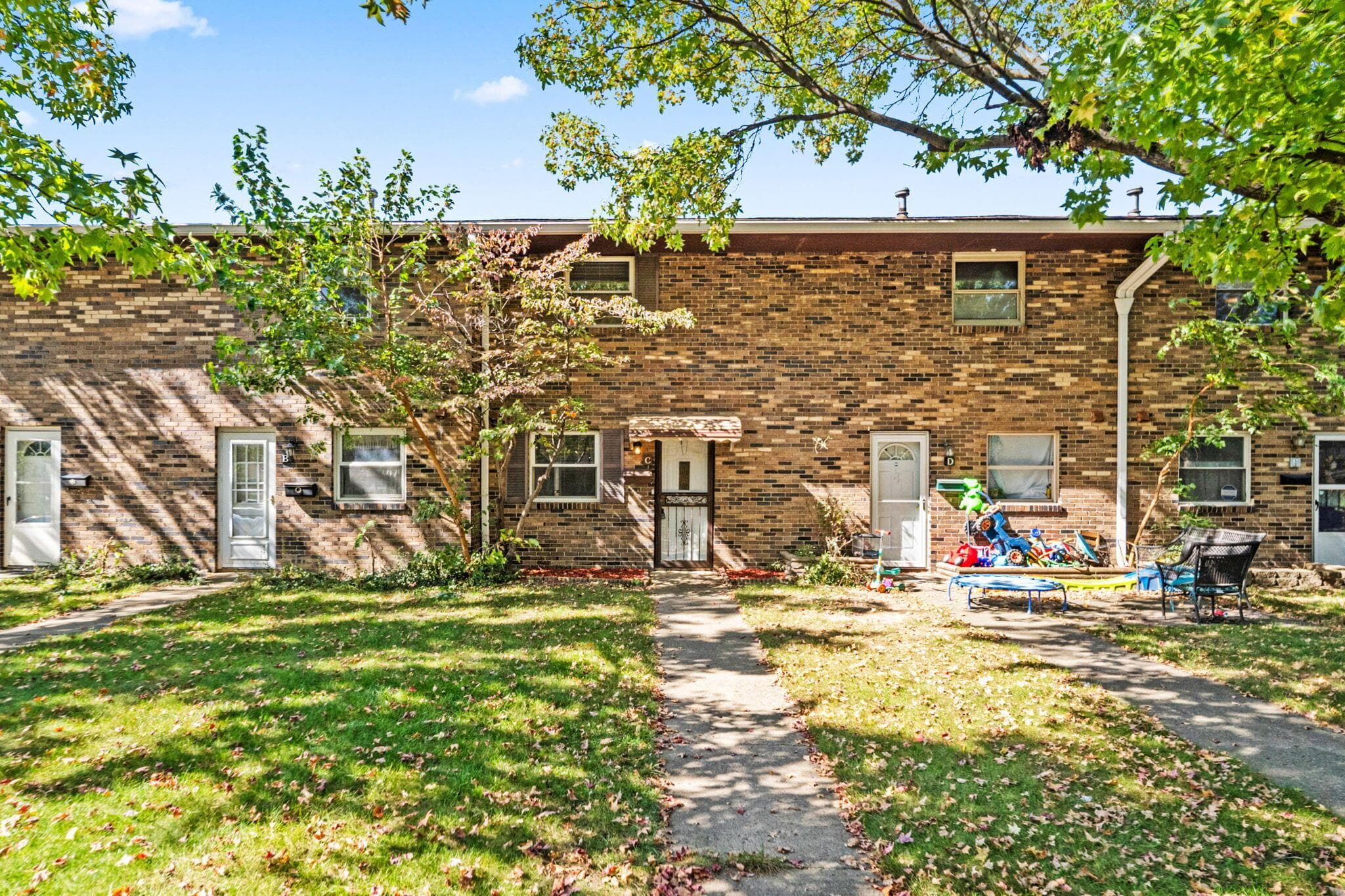 2370 Woodbrook Circle