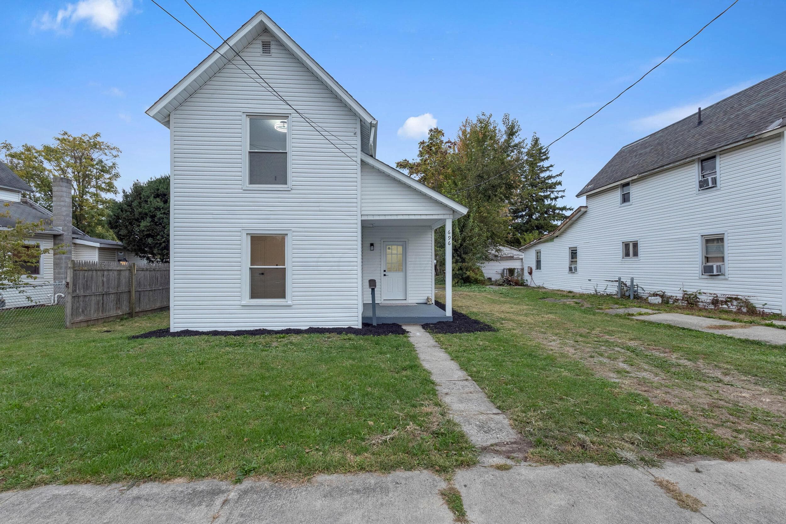 696 Florence Street