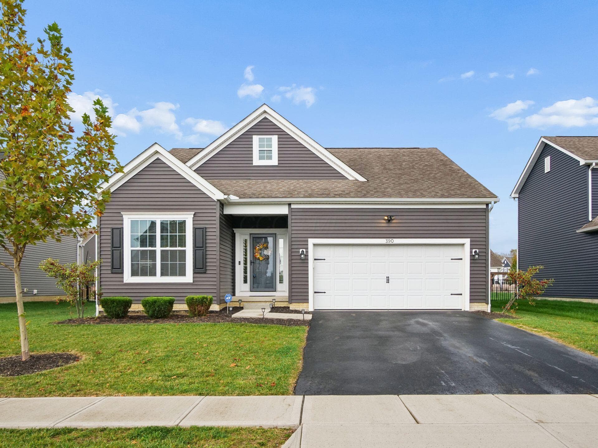 390 Hazeltine Loop