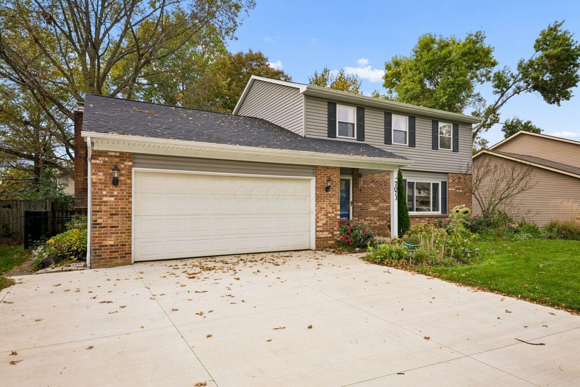 7073 Roundelay Road
