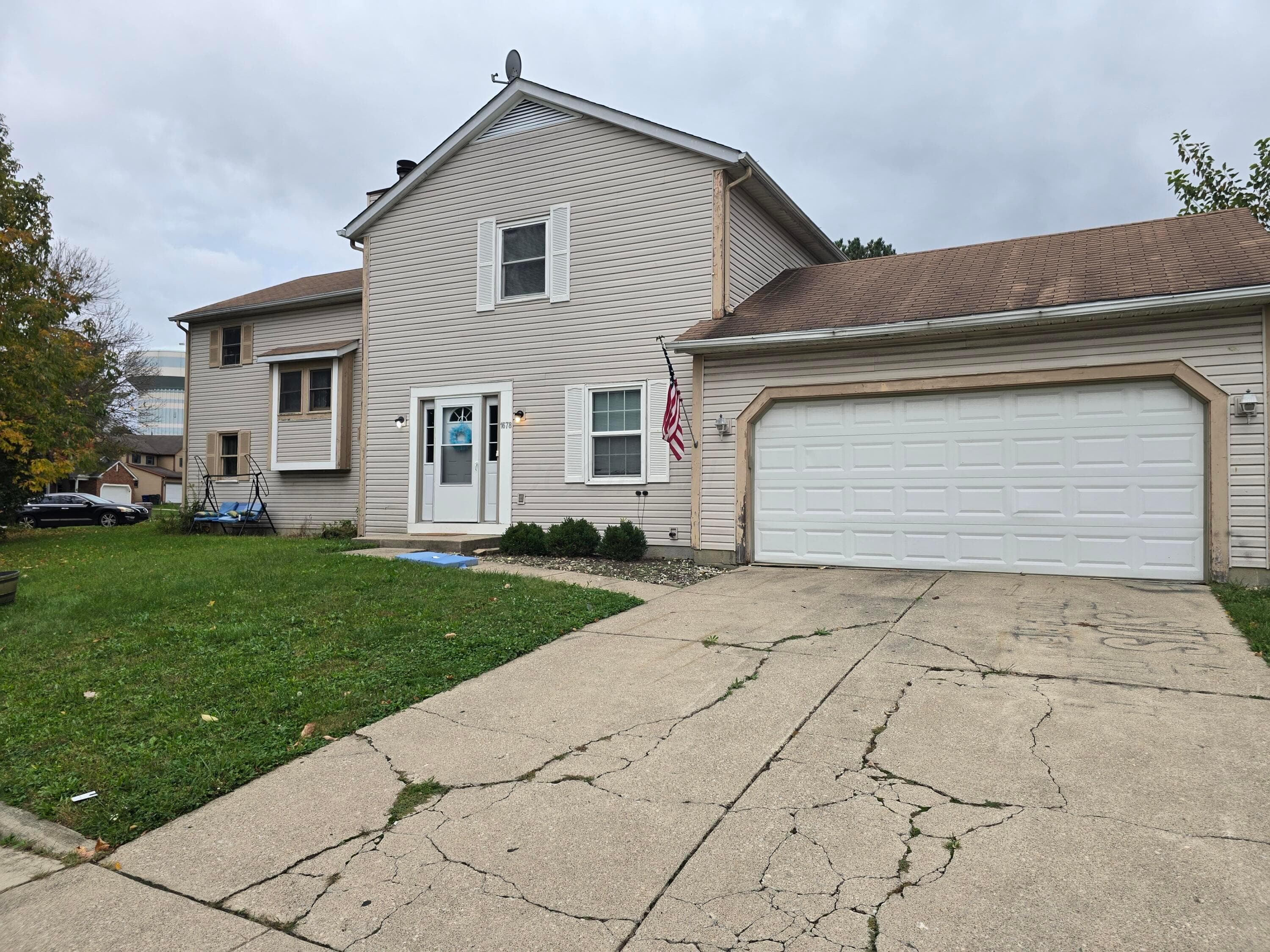 1678 1680 Watertower Drive