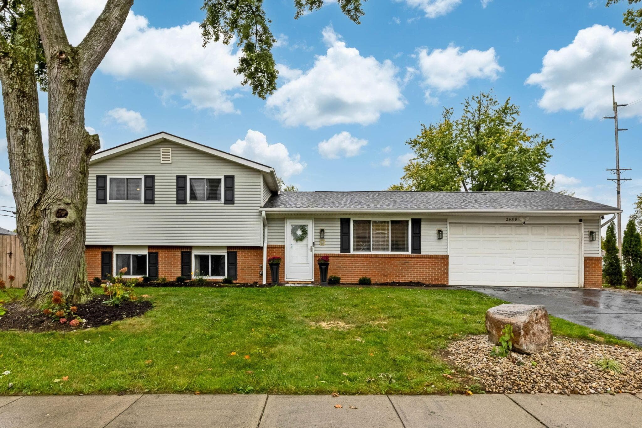 2489 Parlin Drive — photo 1 of 44