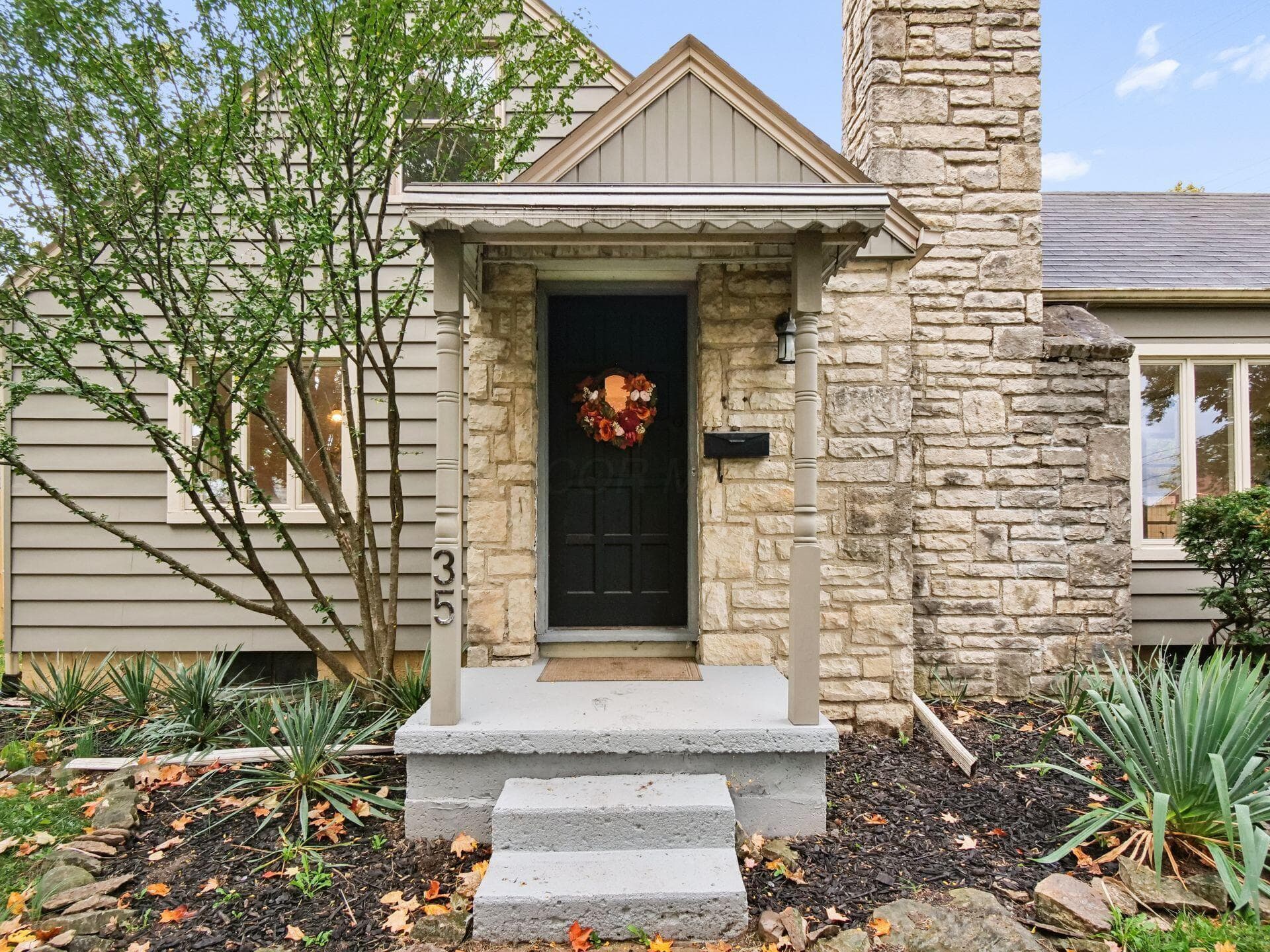 35 Demorest Avenue