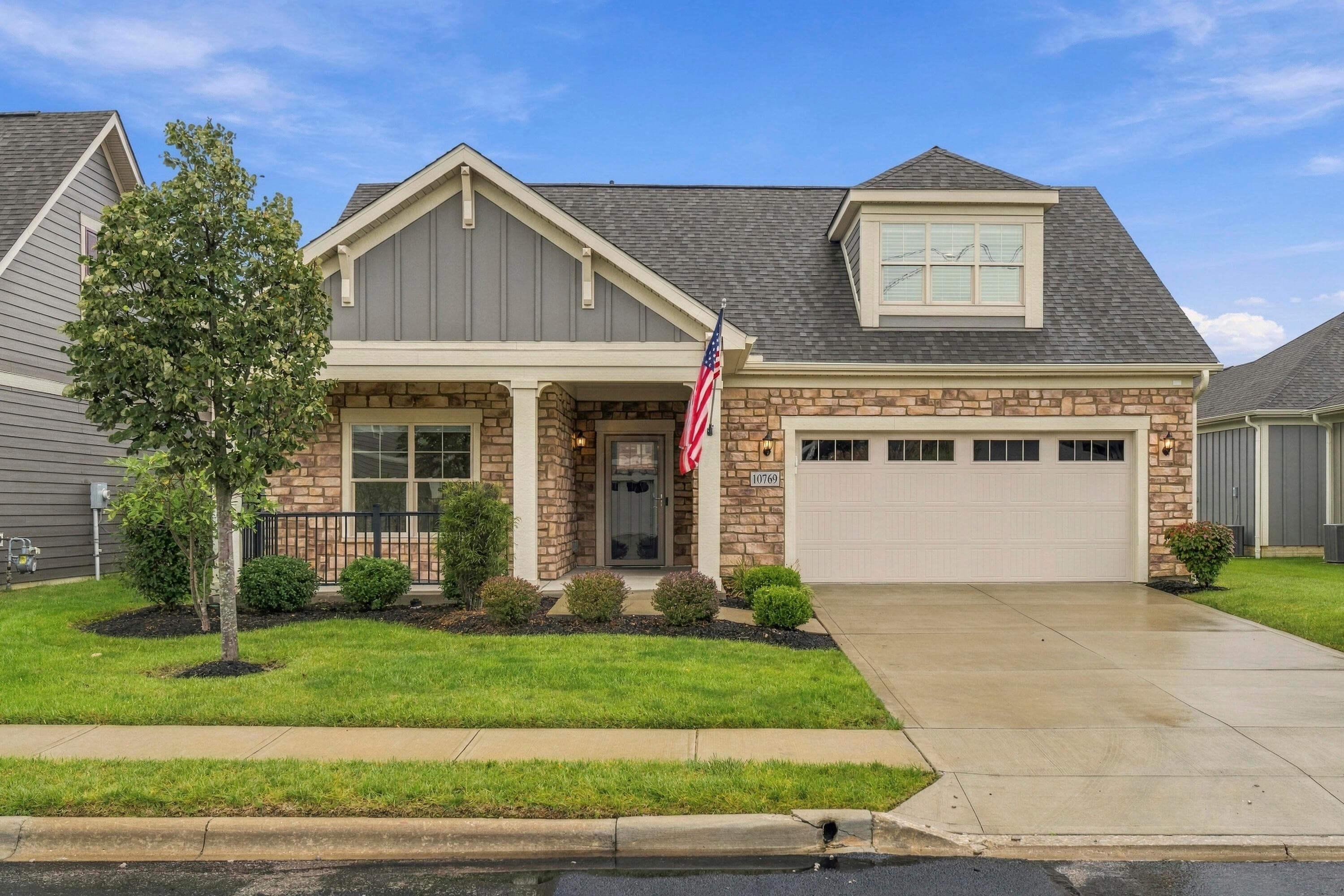 10769 Dunraven Lane