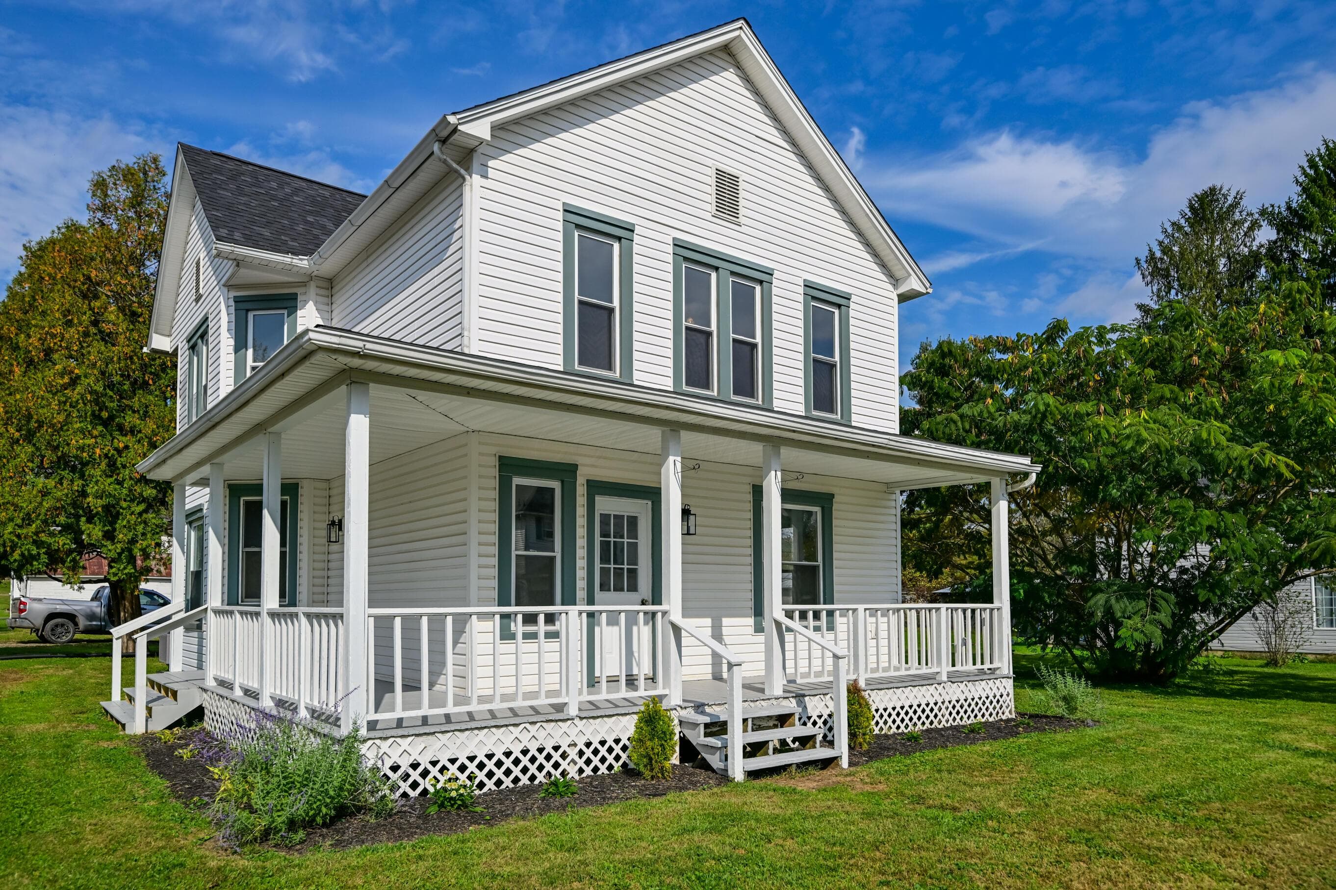 12 Ellis Avenue