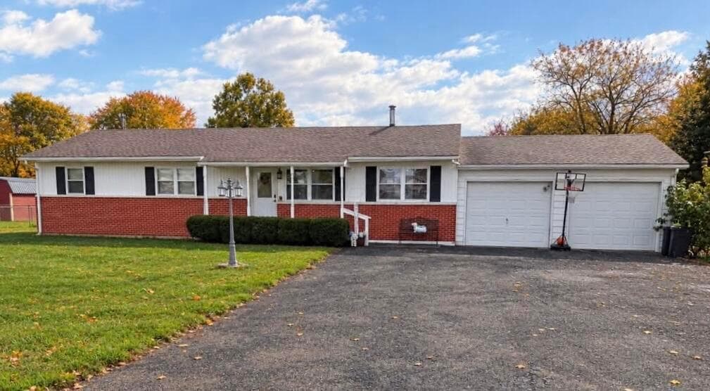 1456 Maple Grove Road