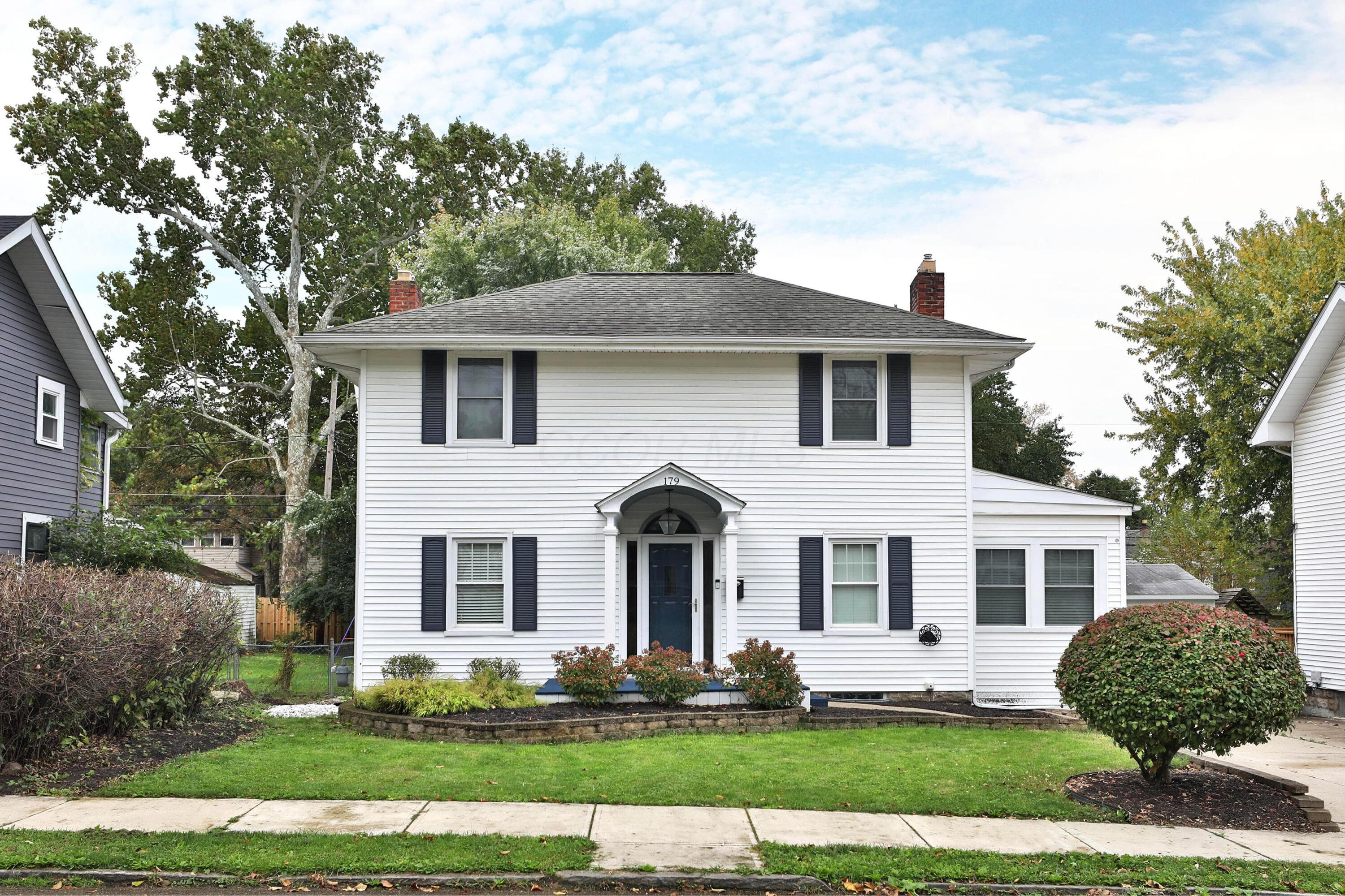 179 Lakeview Avenue