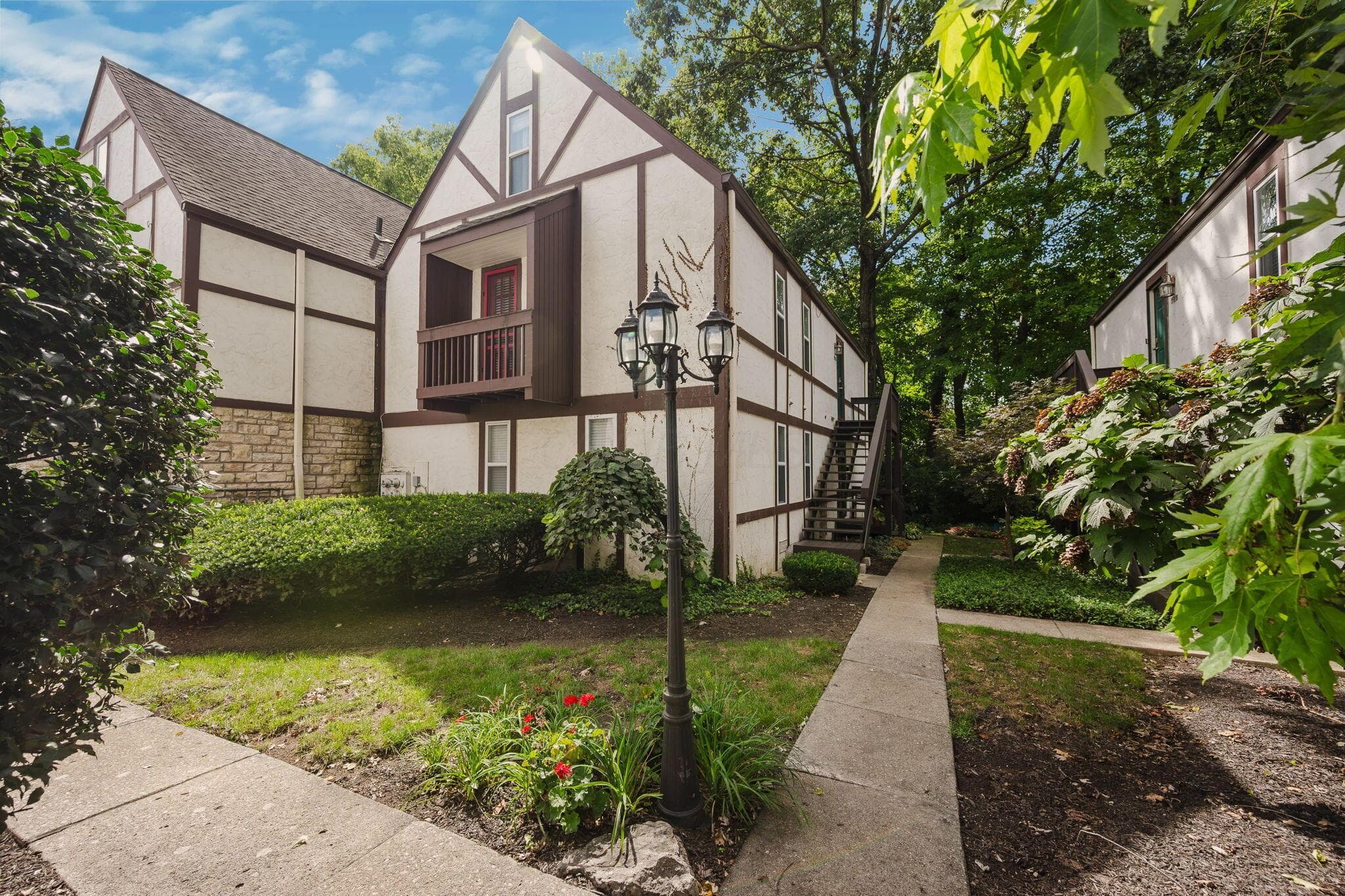 1587 Arlington Avenue — photo 1 of 34