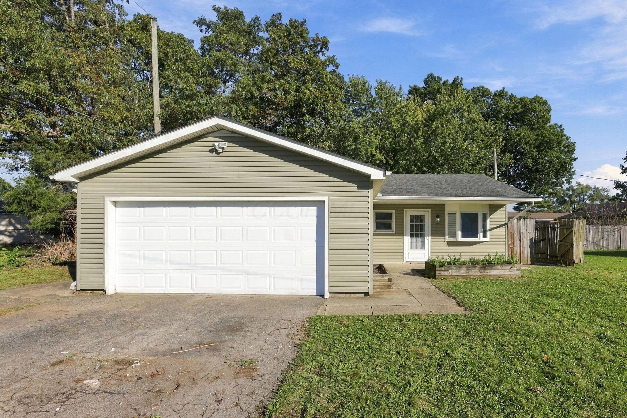 4242 Ethel Road