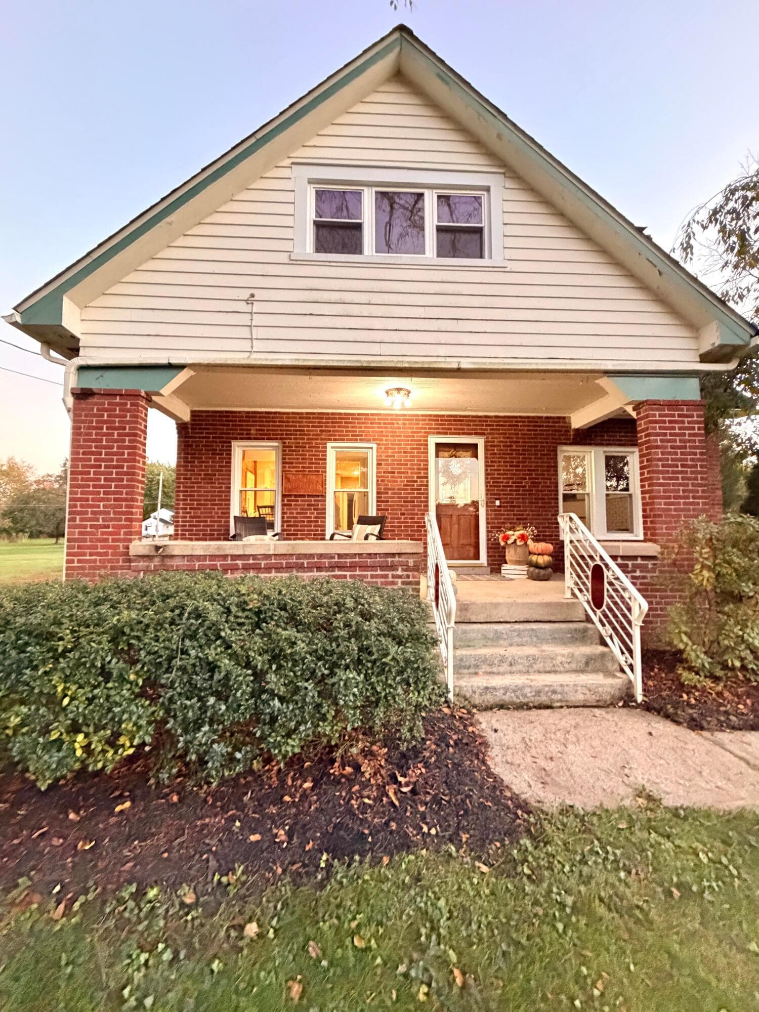 4953 Walnut Street