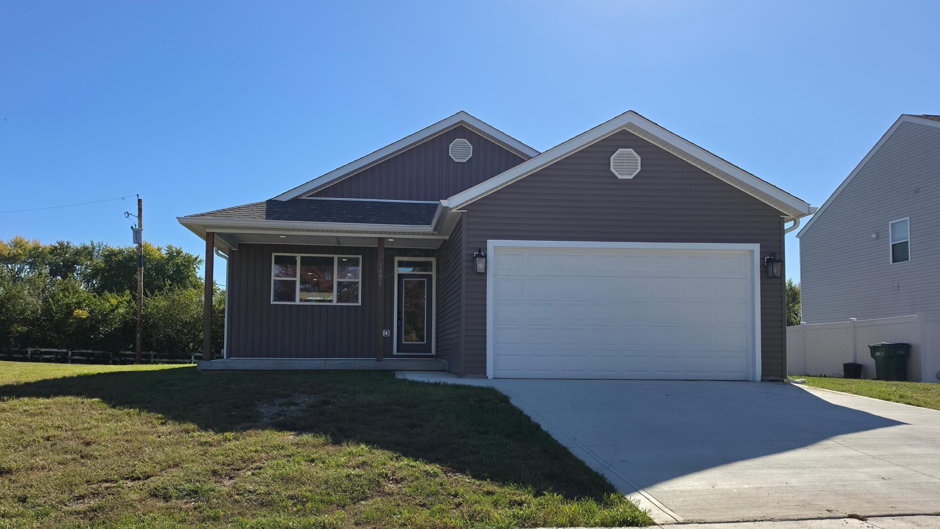1551 Metcalfe Avenue — photo 1 of 44