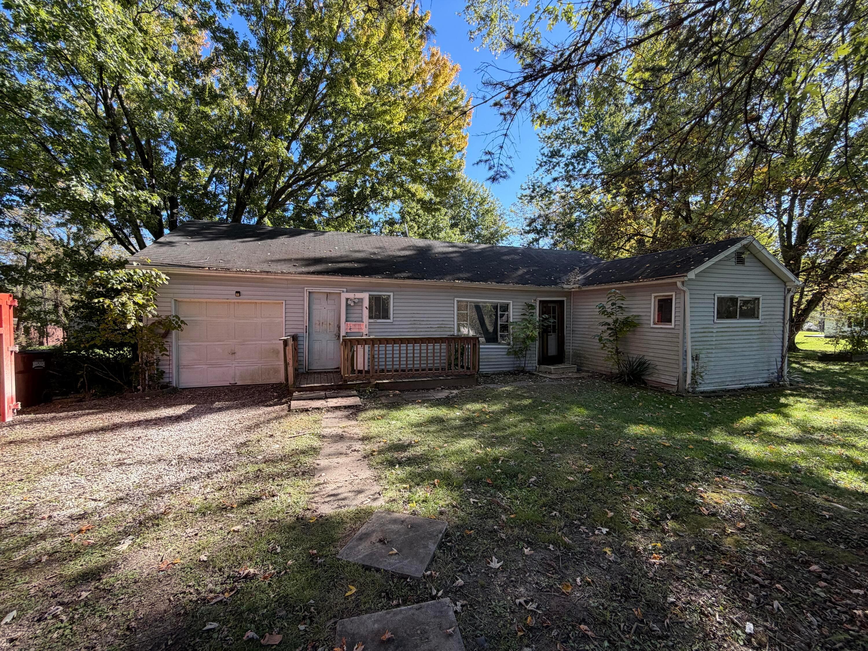 6457 York Road — photo 1 of 9
