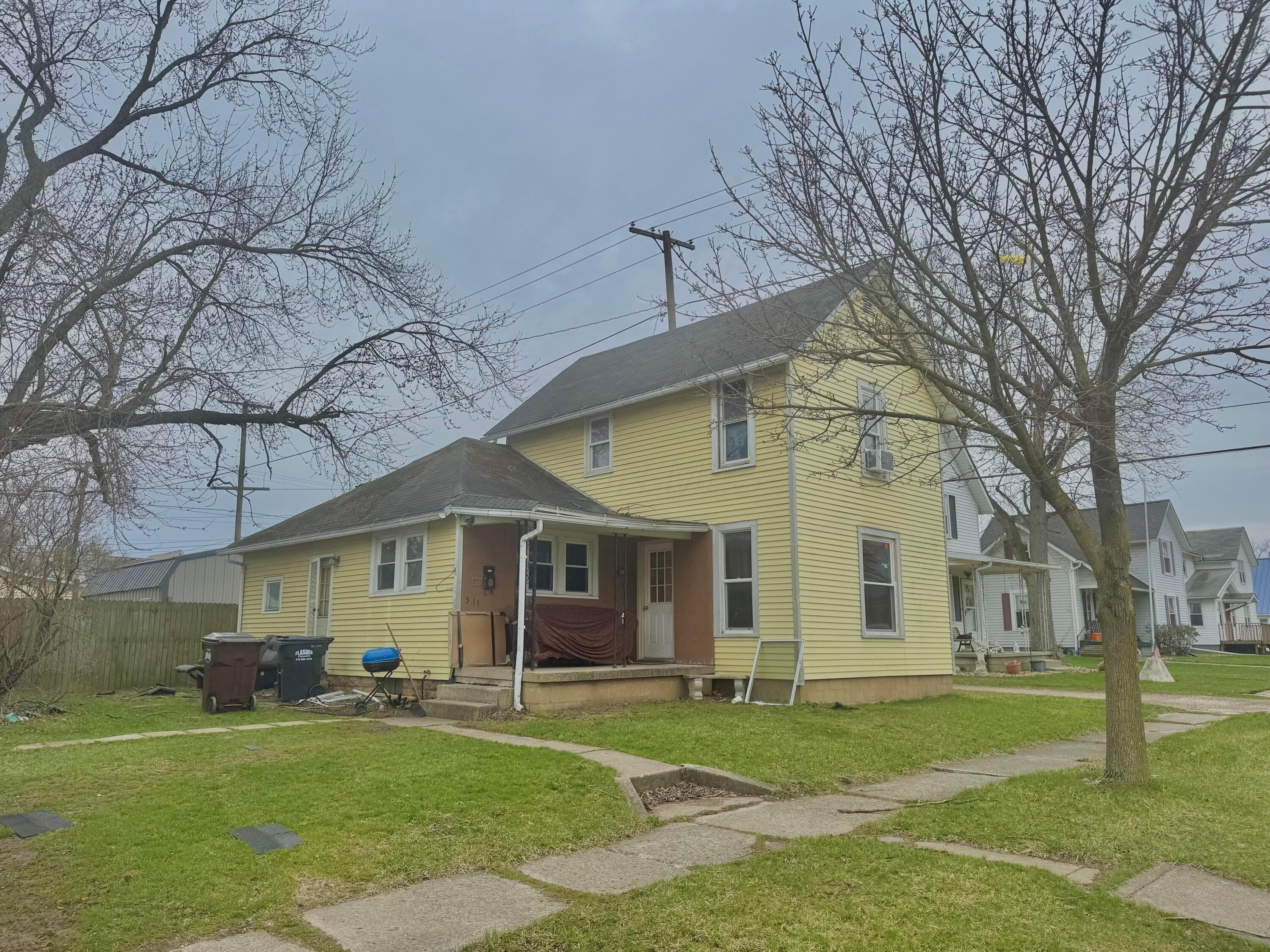 511 Maple Street — photo 1 of 13