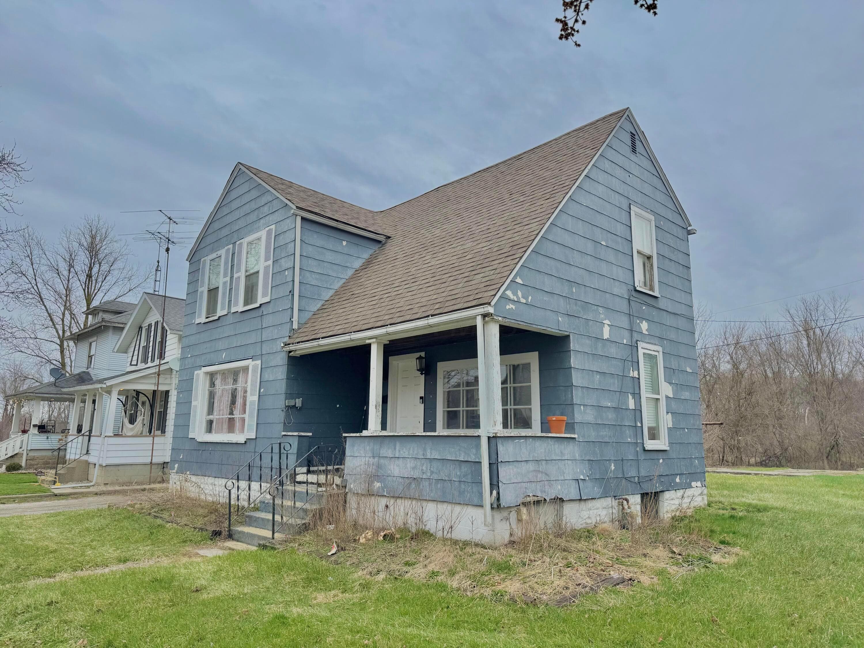 213 Maplewood Street