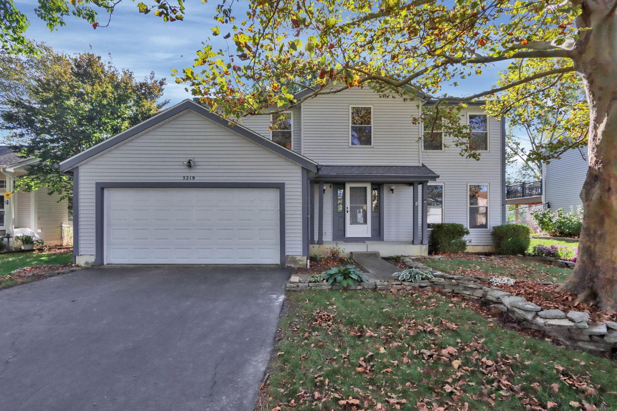 5219 Aurora Drive