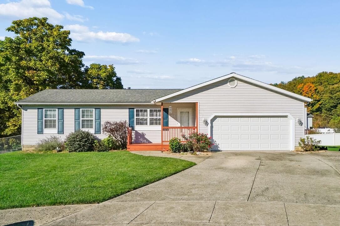 1194 Adam Court