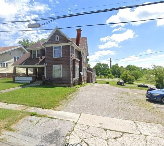 25 Gamble Street — photo 1 of 6
