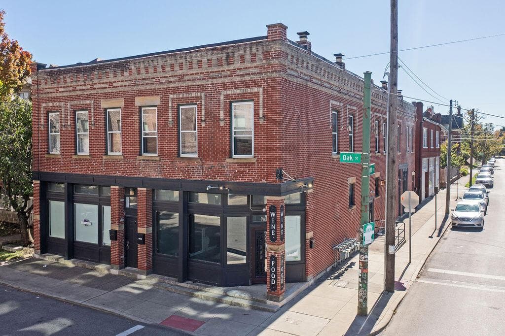 901-903 Oak Street