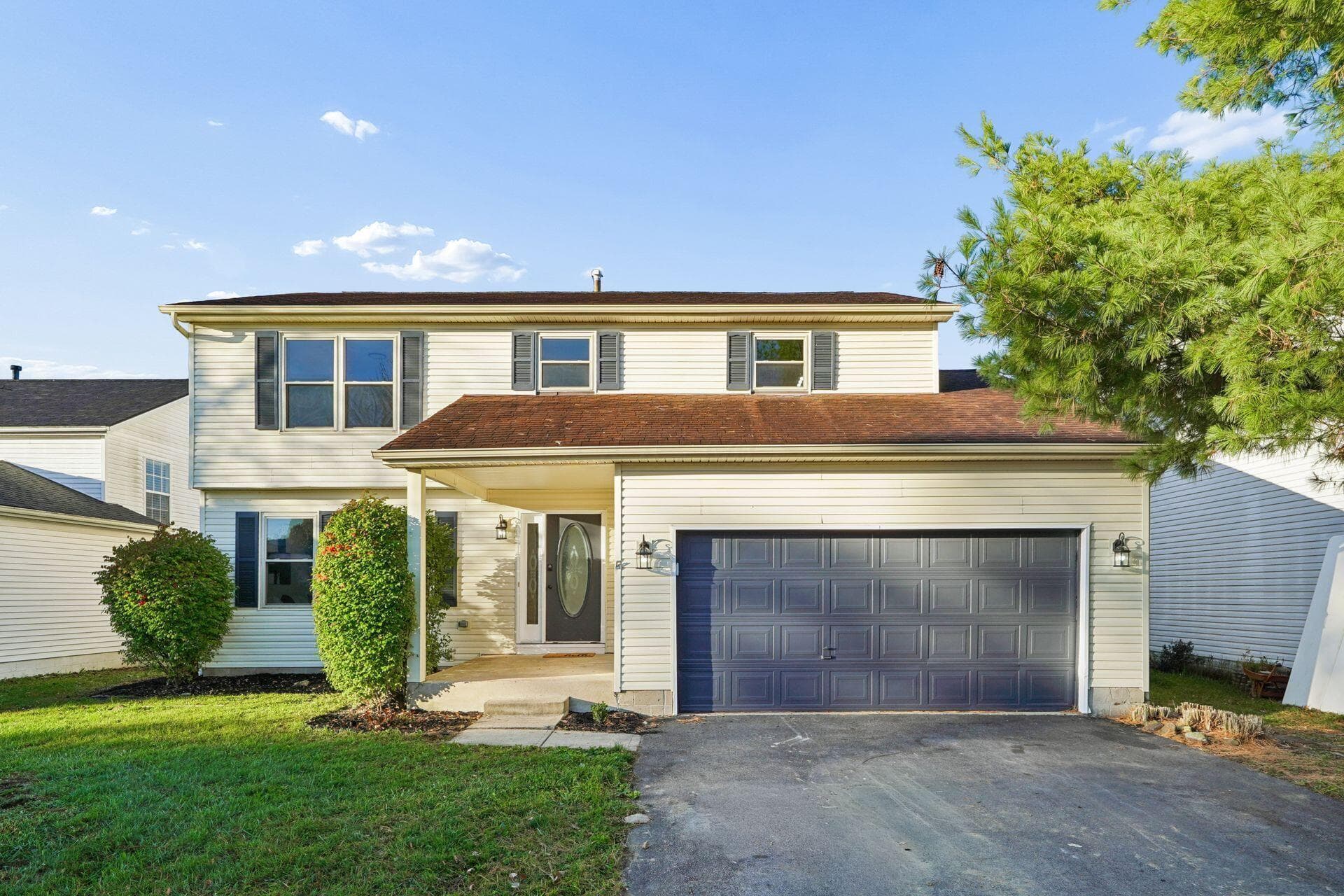 453 Courtland Lane