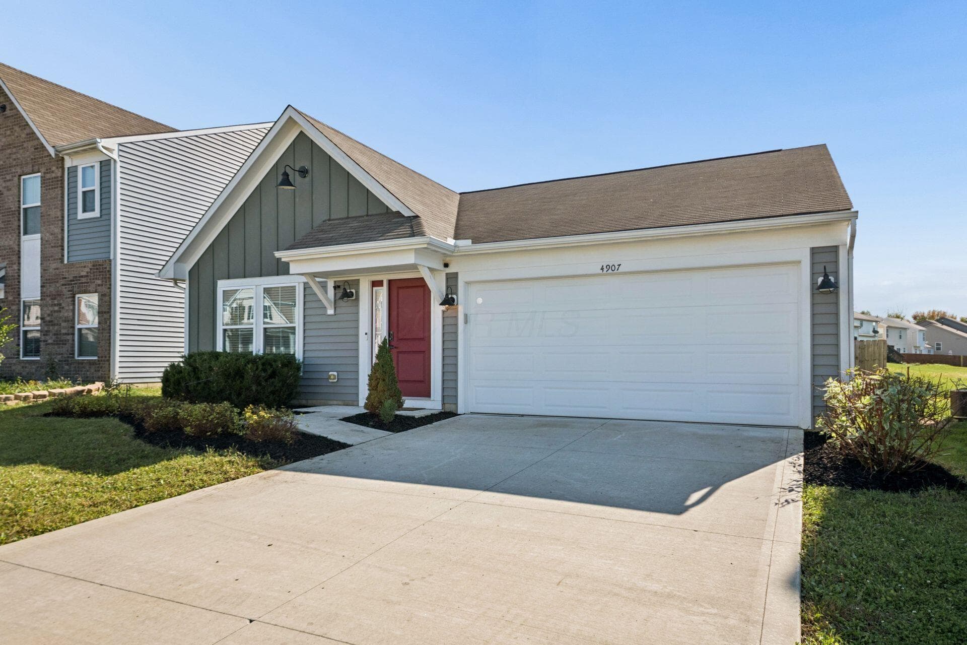 4907 Amber Crossing Road — photo 1 of 29