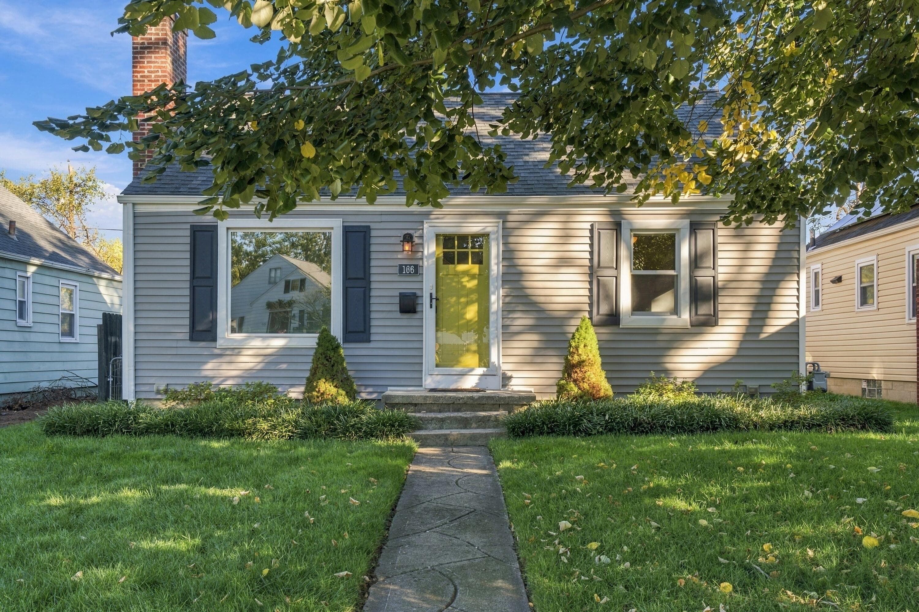 166 Jeffrey Place — photo 1 of 50