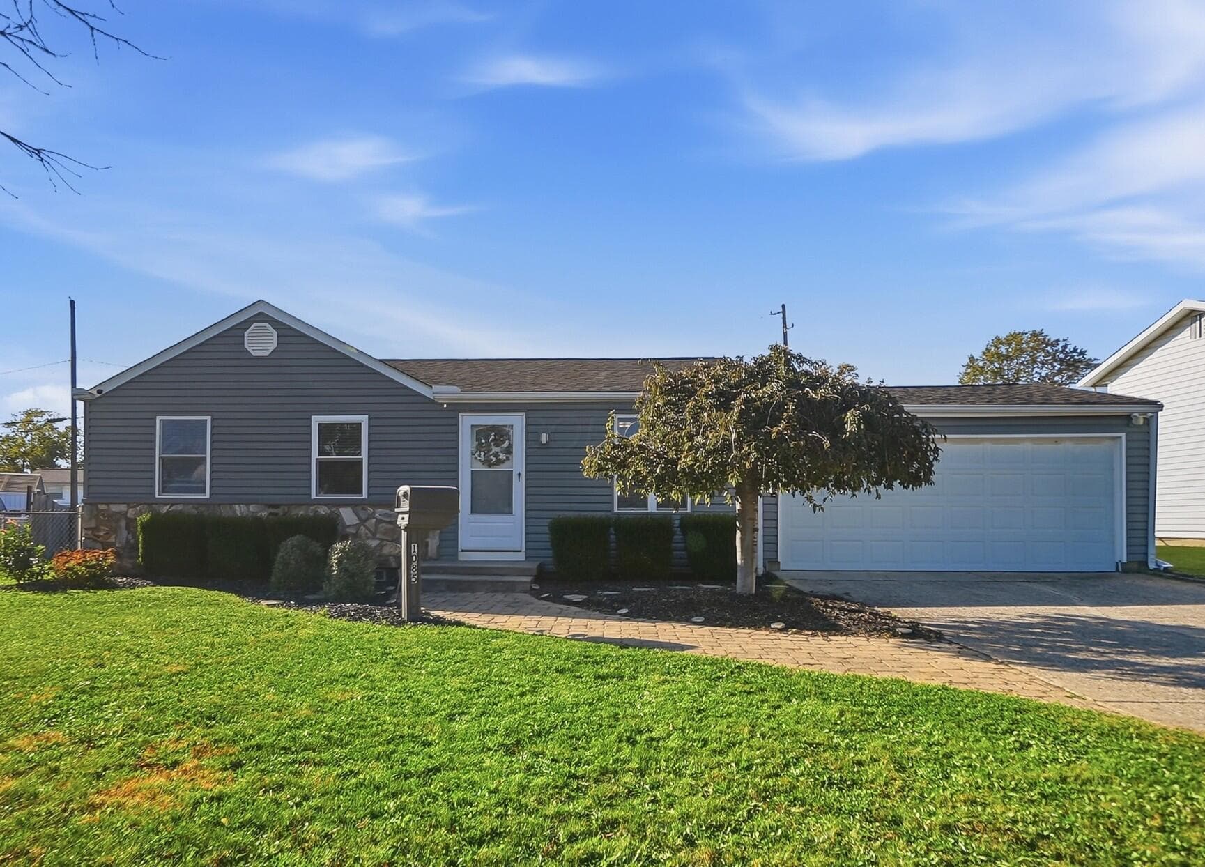 1085 Ardath Court — photo 1 of 13