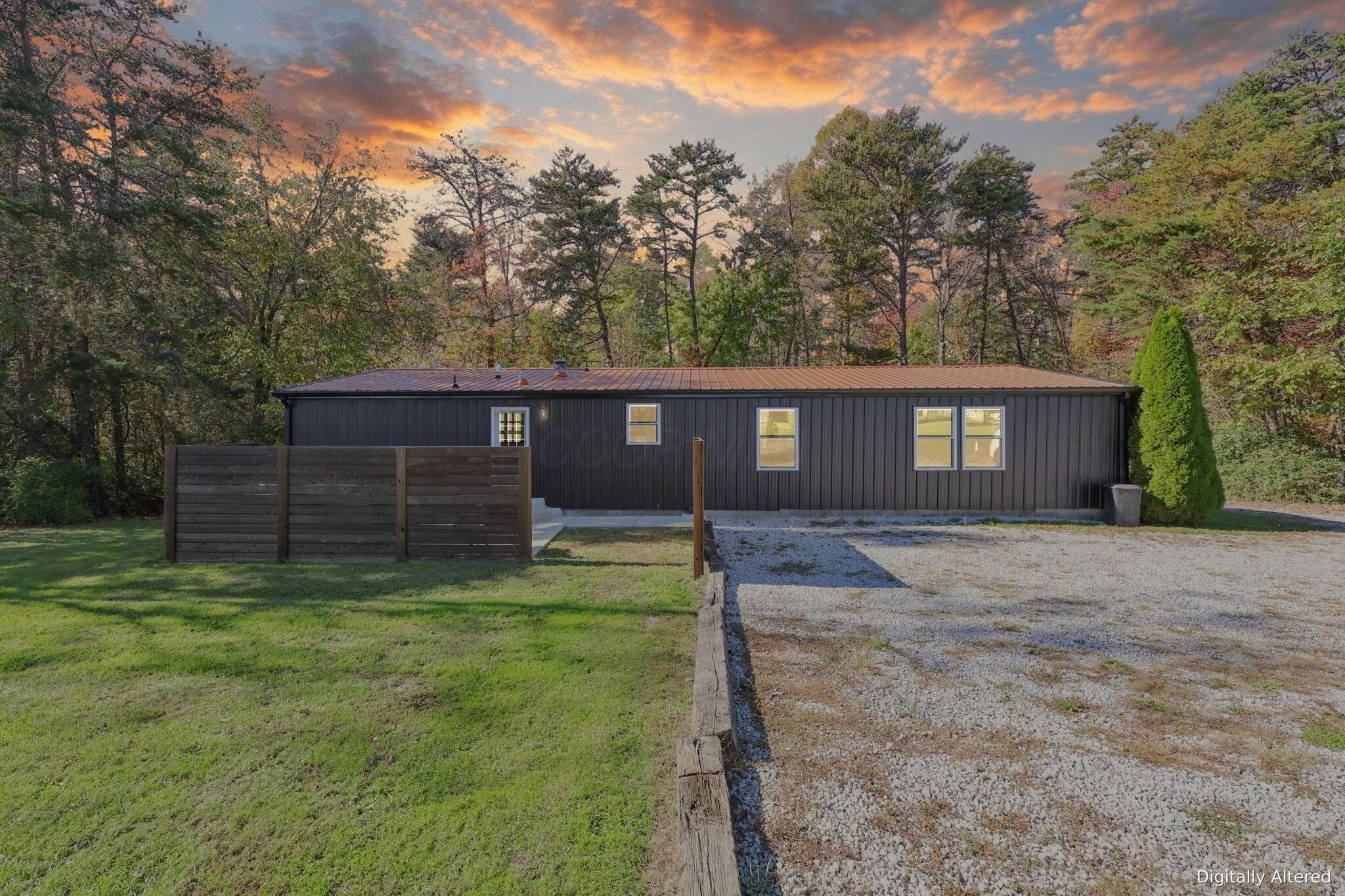 18682 Griffith Road
