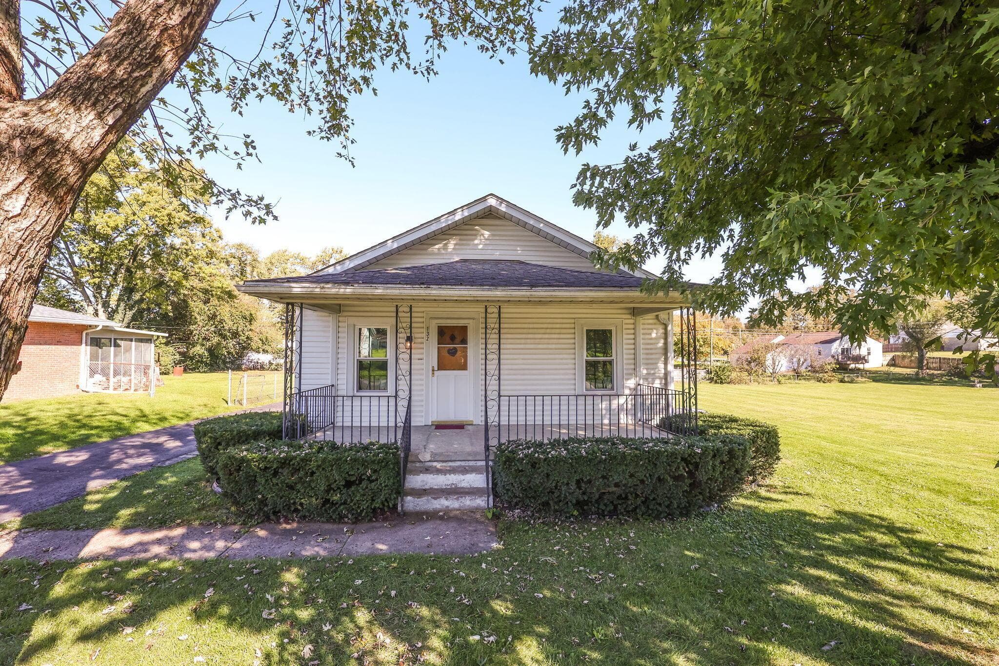 132 Rockwell Road