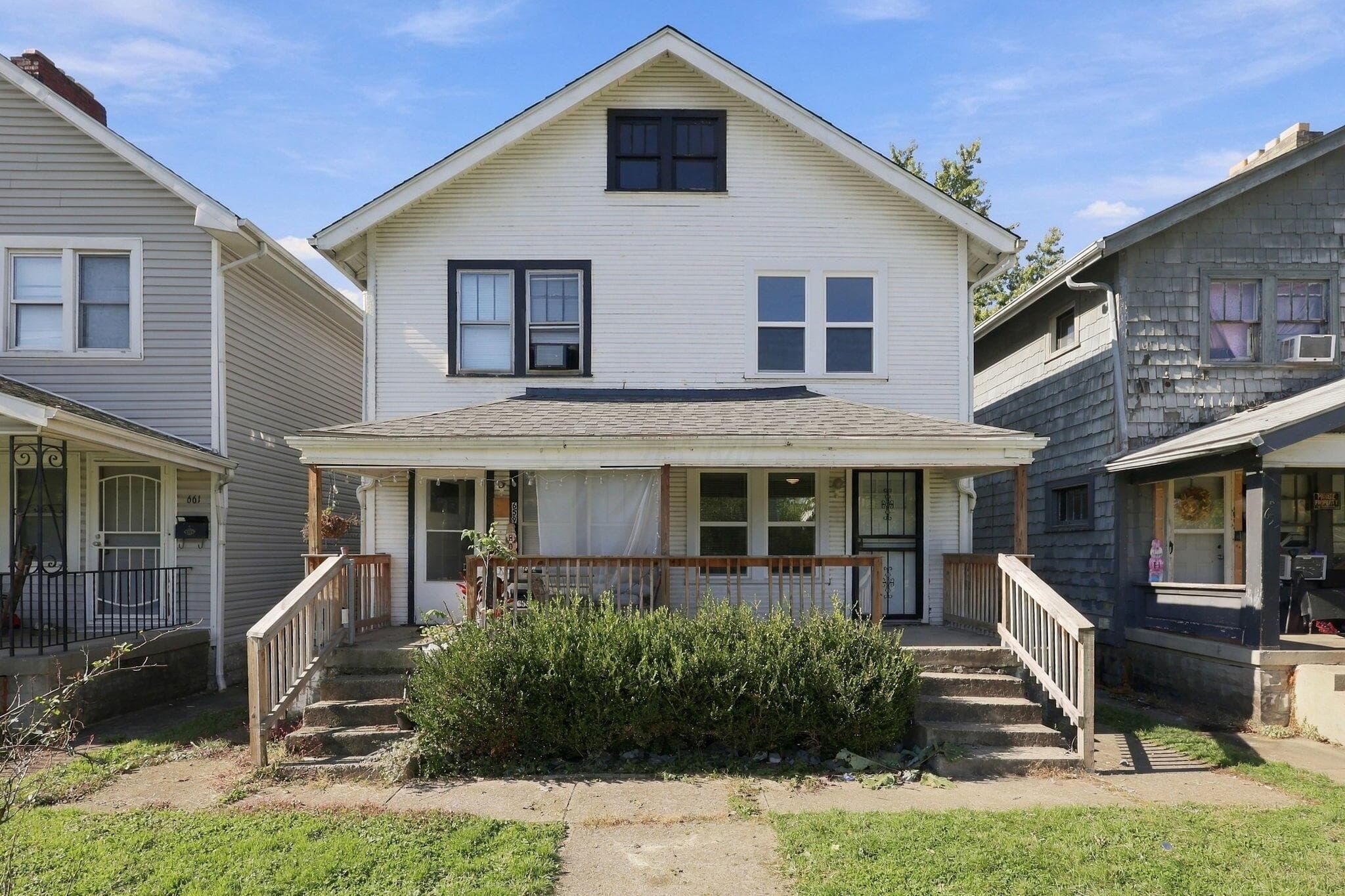 657-659 Burgess Avenue