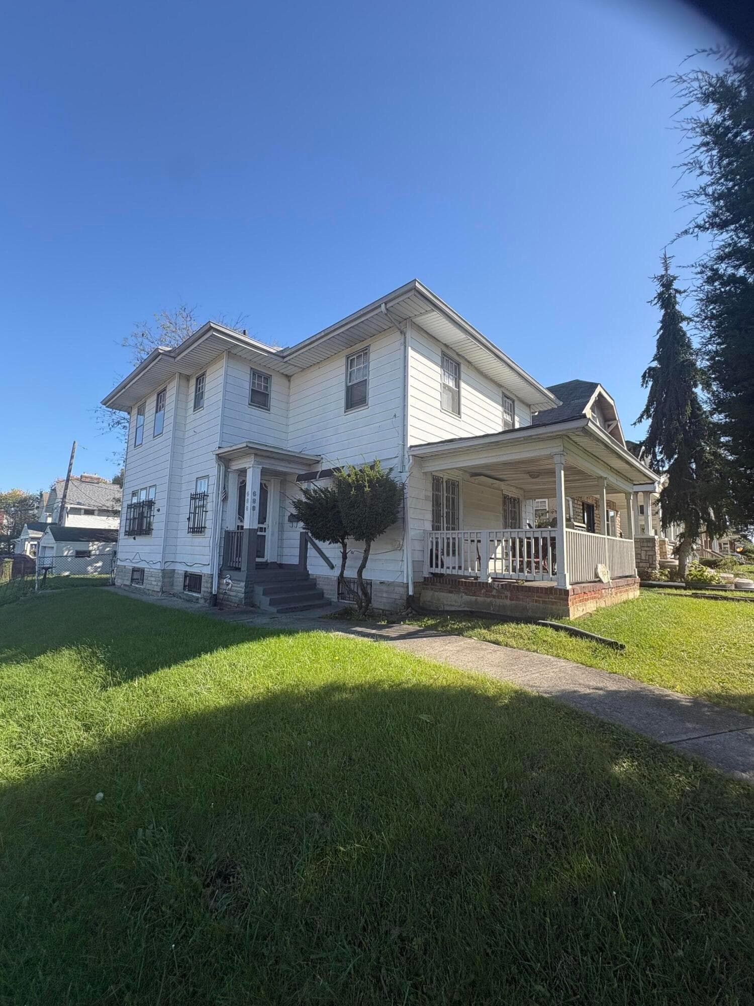 688 Berkeley Road