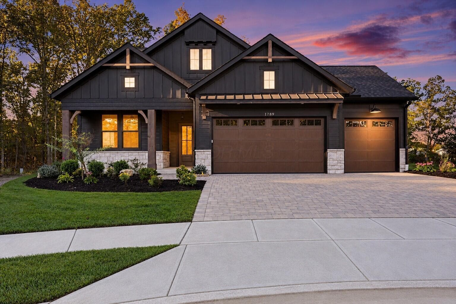 1789 Woodland Court