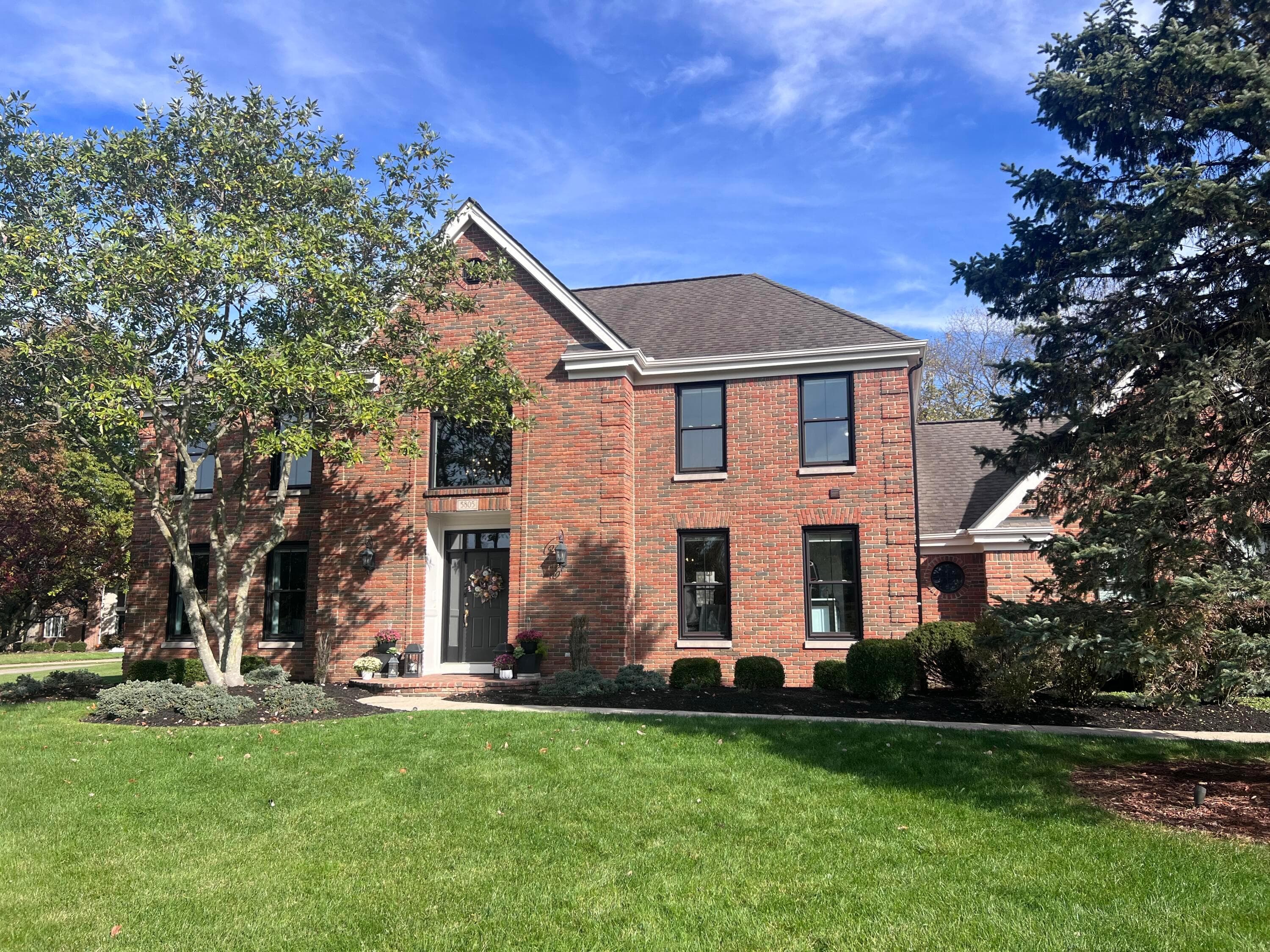 5805 Medallion Drive