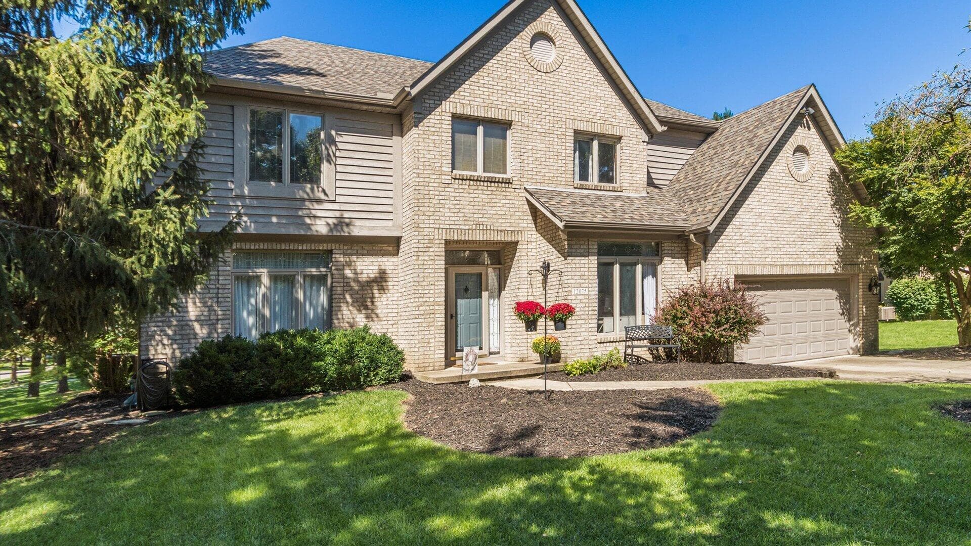 12075 Woodrow Lane
