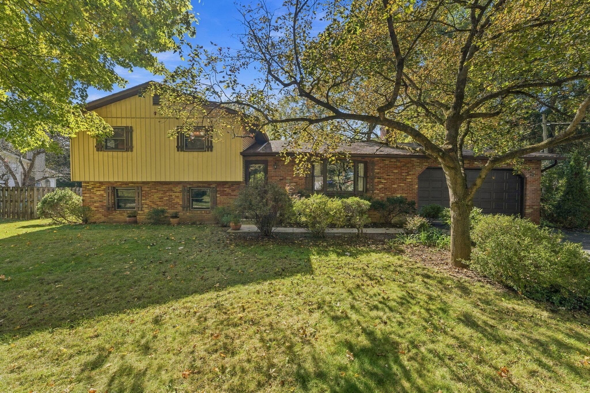 2135 Lane Road
