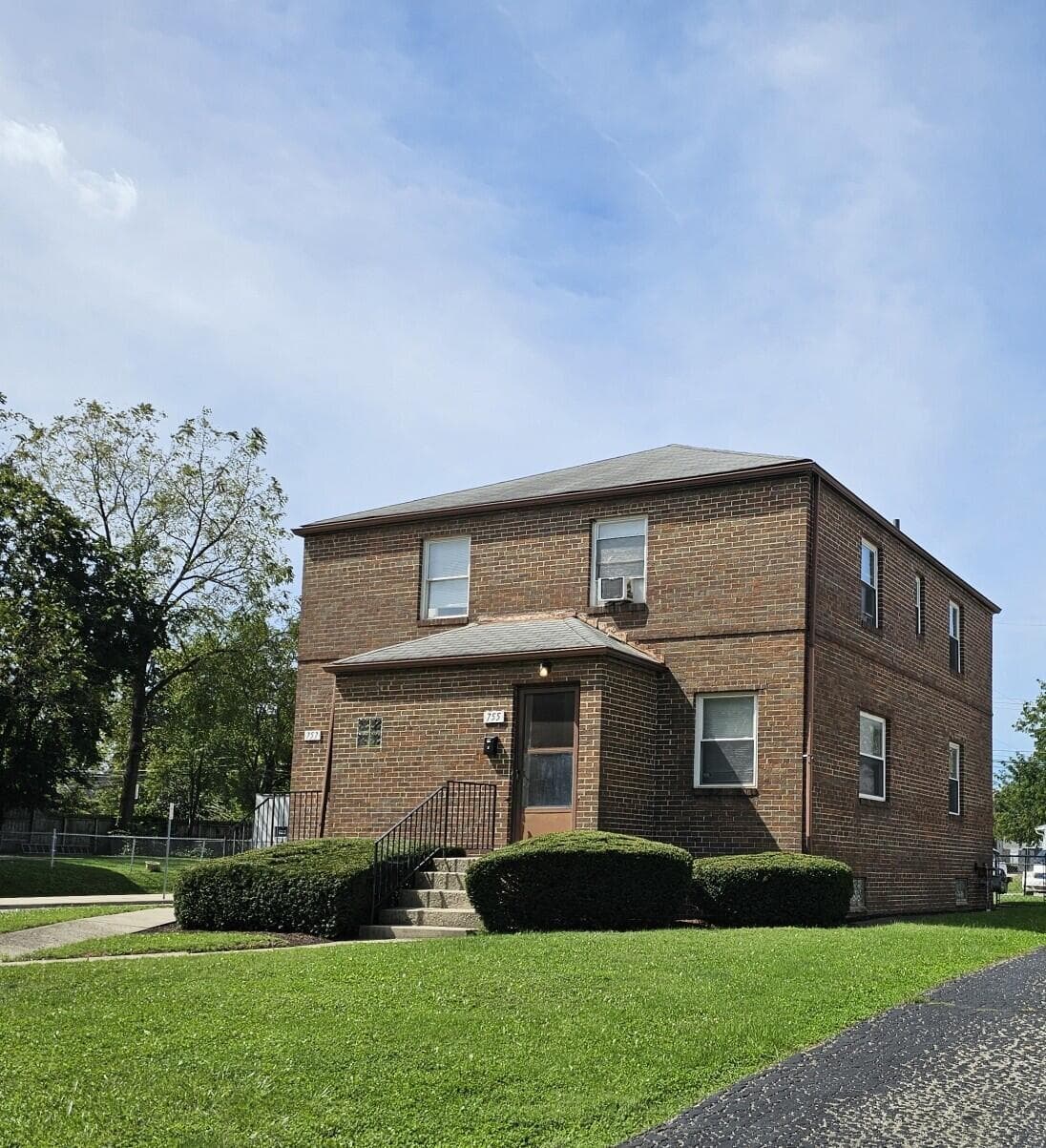 755 Burgess Avenue