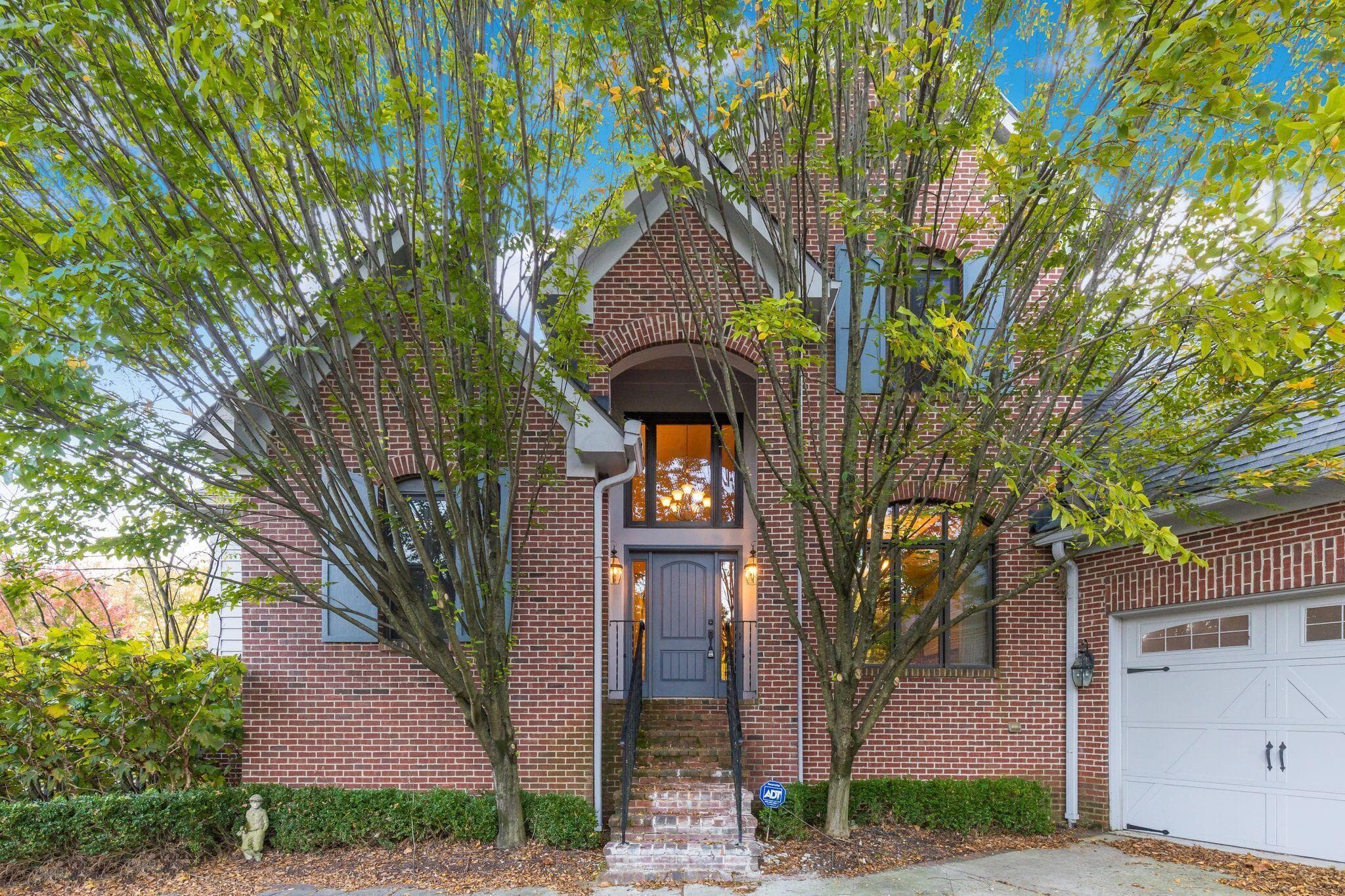 1877 Scioto Pointe Drive