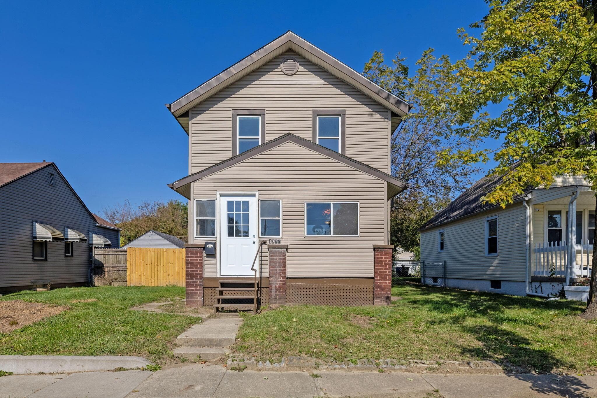 1320 19th Avenue