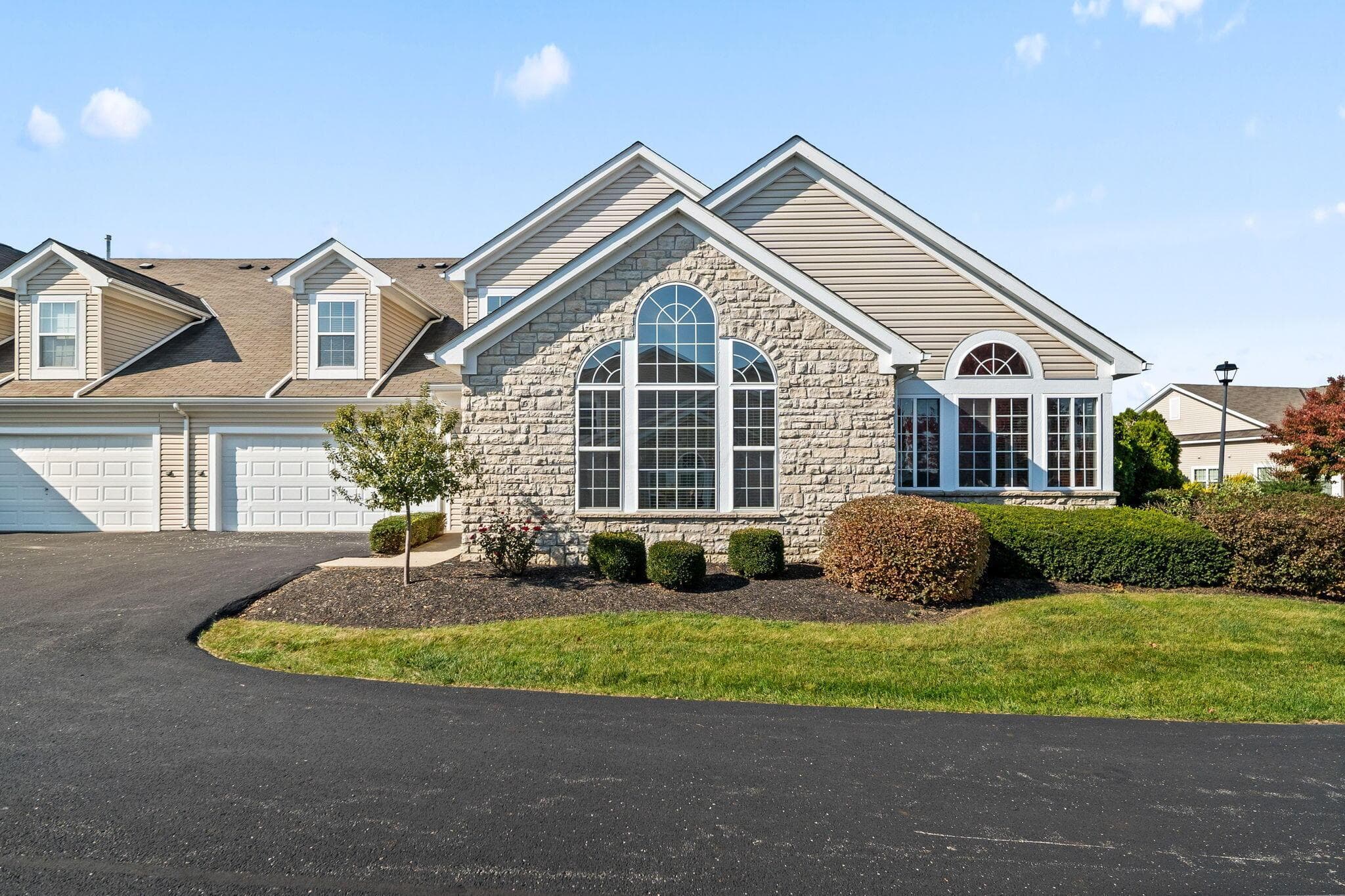 1616 Chestnut Farms Loop