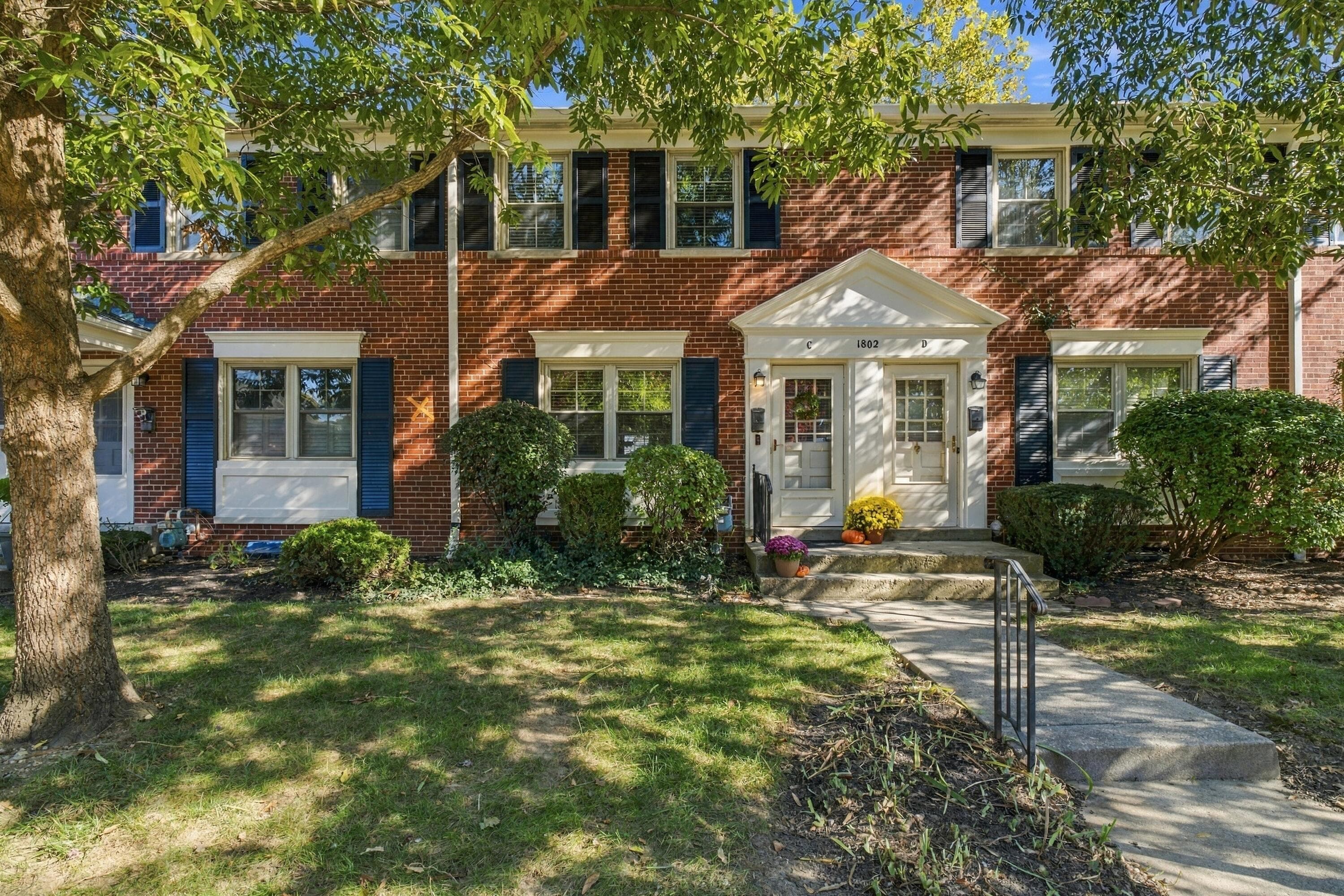 1802 Kings Court — photo 1 of 35