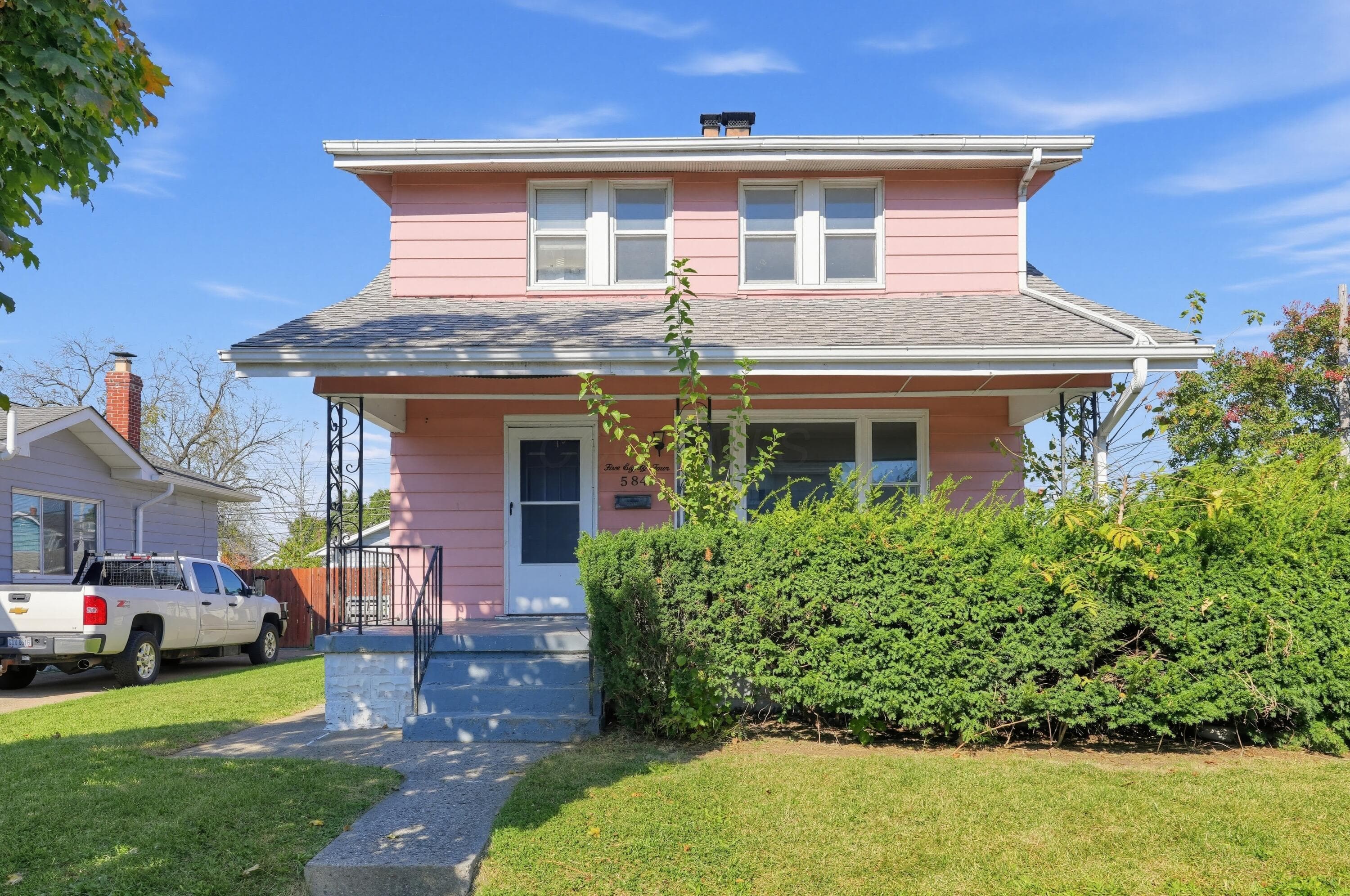 584 Sheldon Avenue